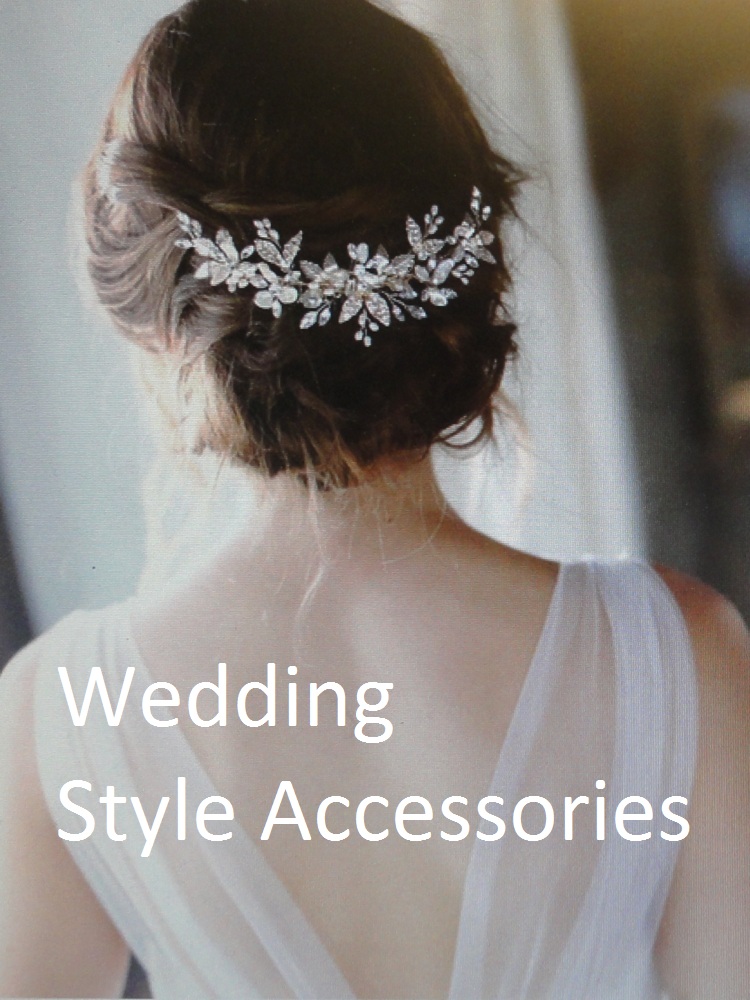 I_FPC_ShopAccsr_CGY-WddngStyleAccsr_Wmn_ToolTop_CrescentUp_CPTN-70px_WddngStyleAccsr_w750-h1000_DSC06164.jpg