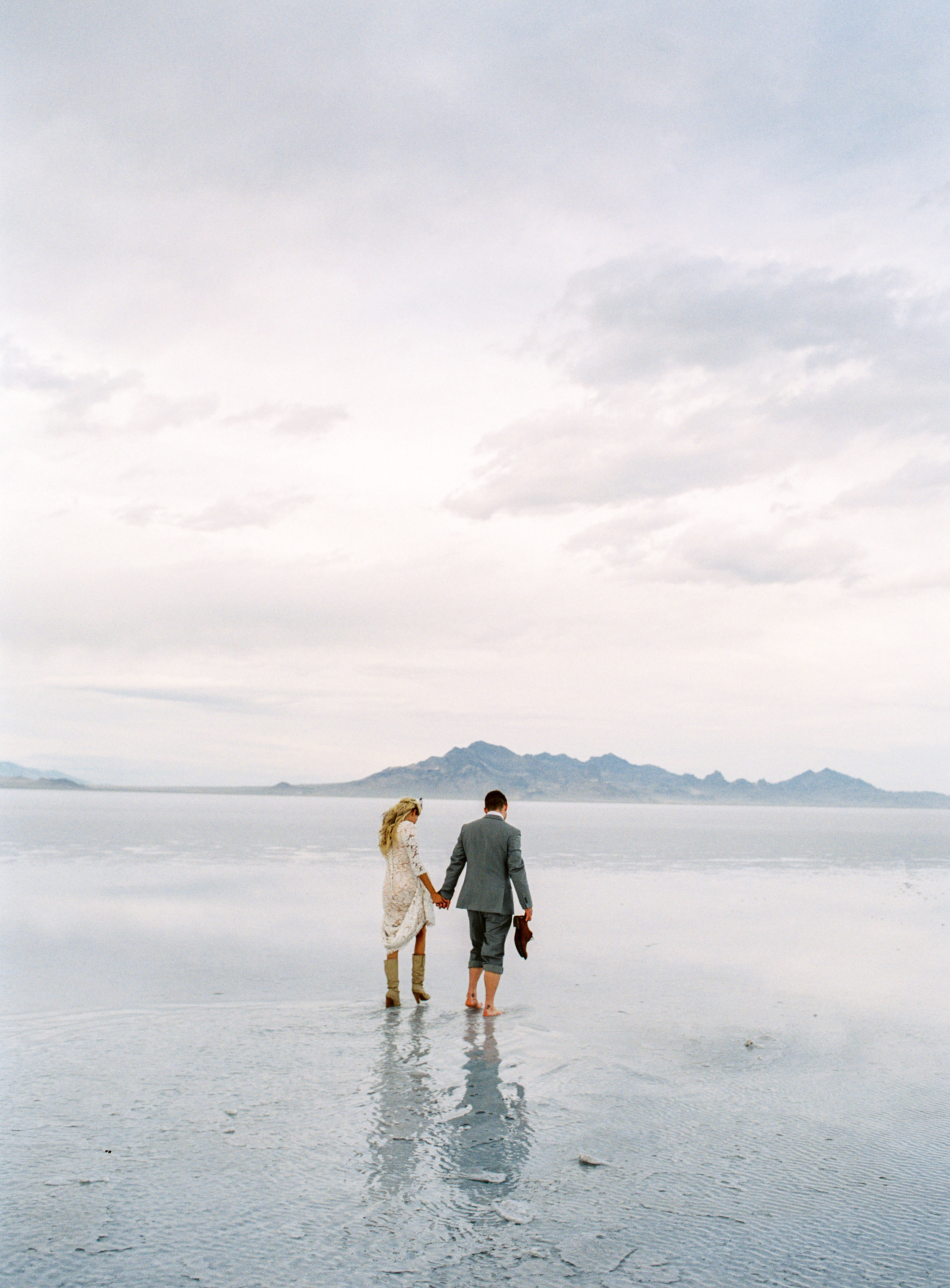Fuji 400h fine art film photographer bonneville salt flats bridals utah