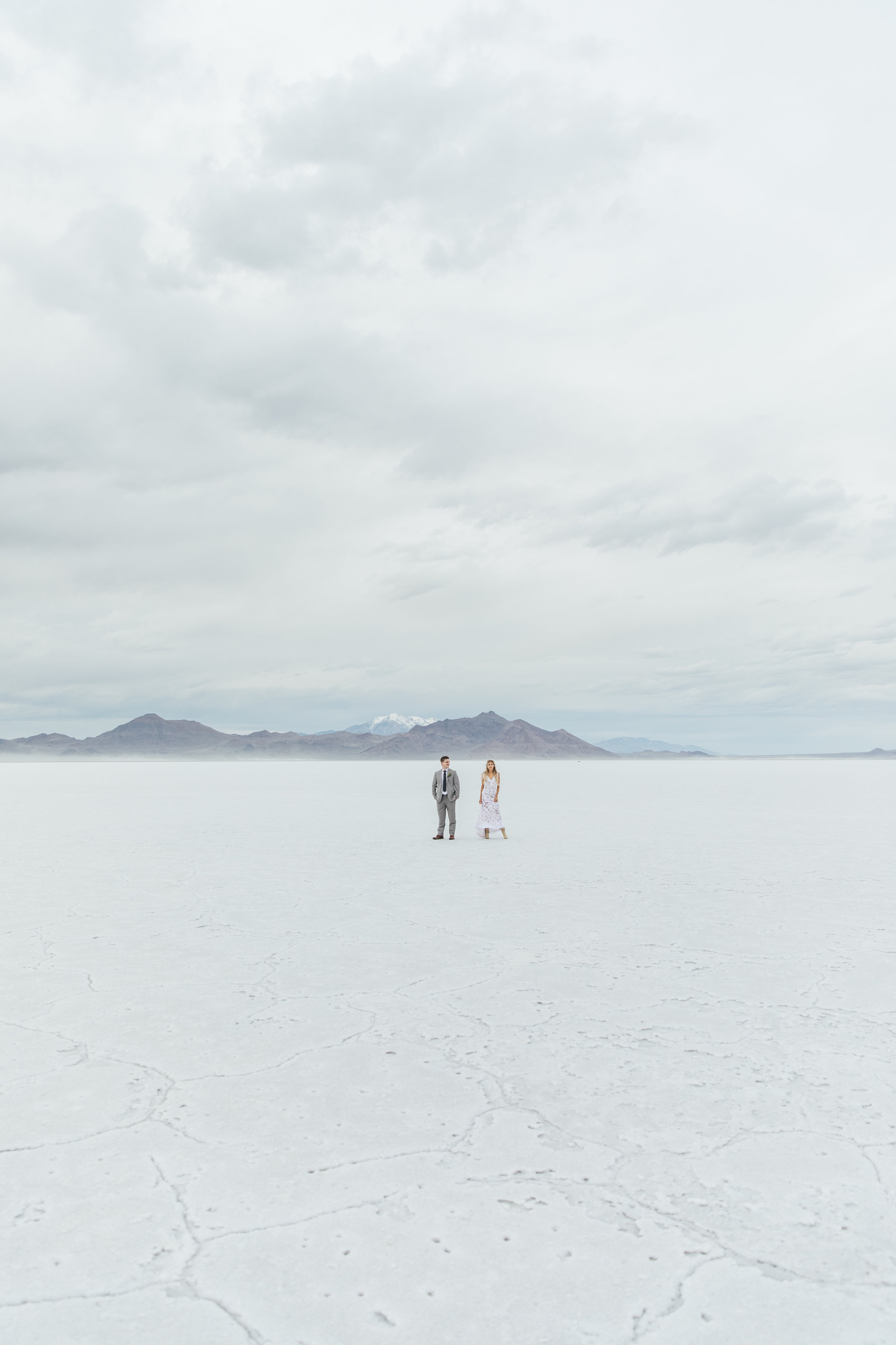 Destination wedding photography Bonneville Salt Flats Utah Kyle and Tori Sheppard