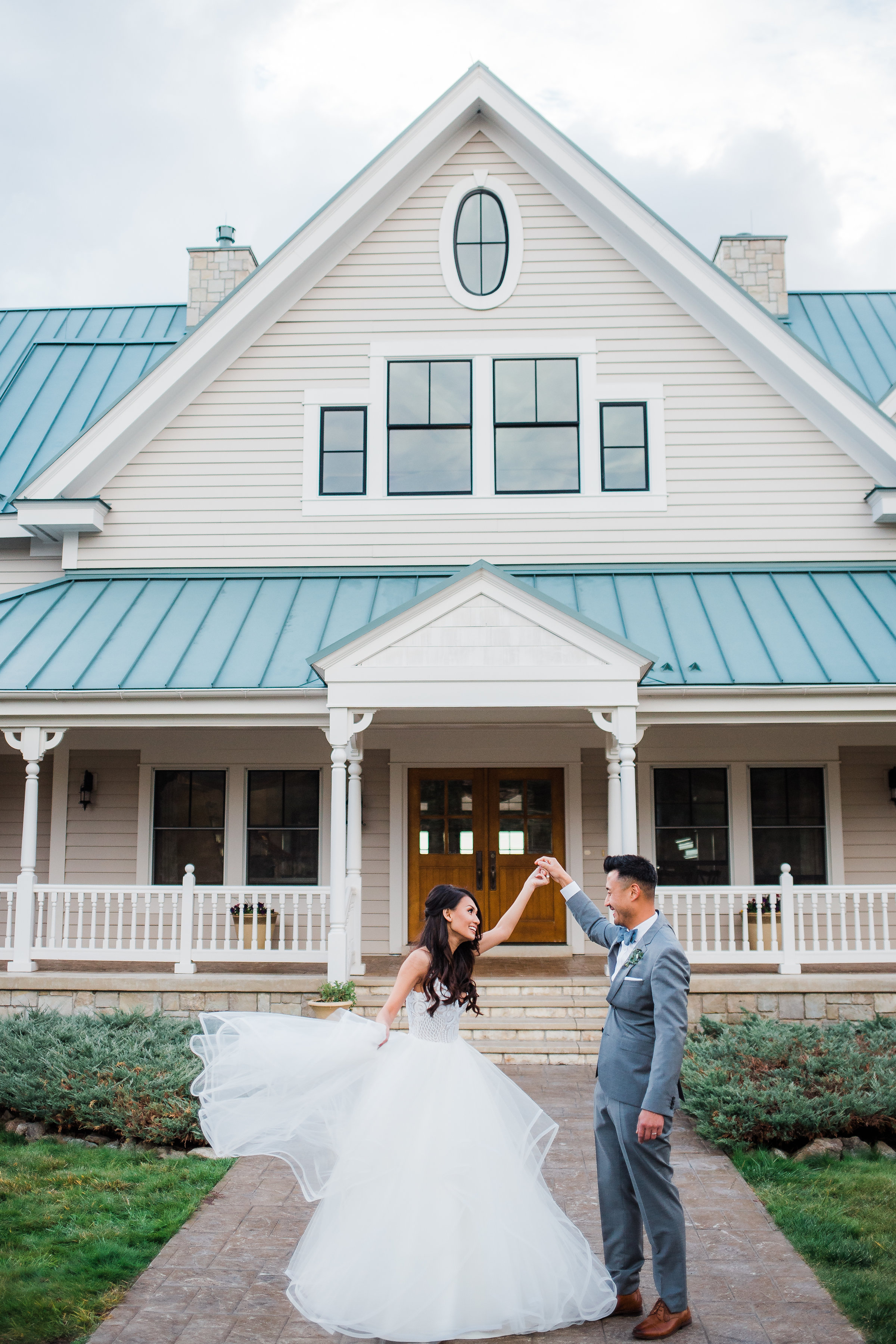 Adventure wedding photographers in Colorado Springs