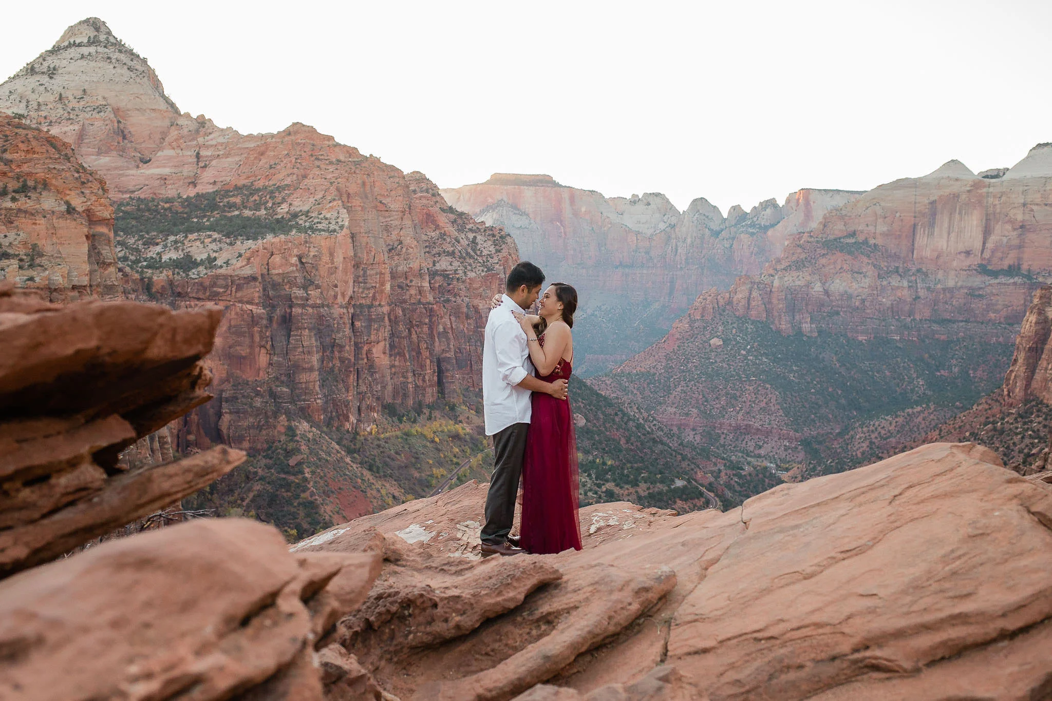 Canyon Overlook adventure session photographer Zion National Park Utah