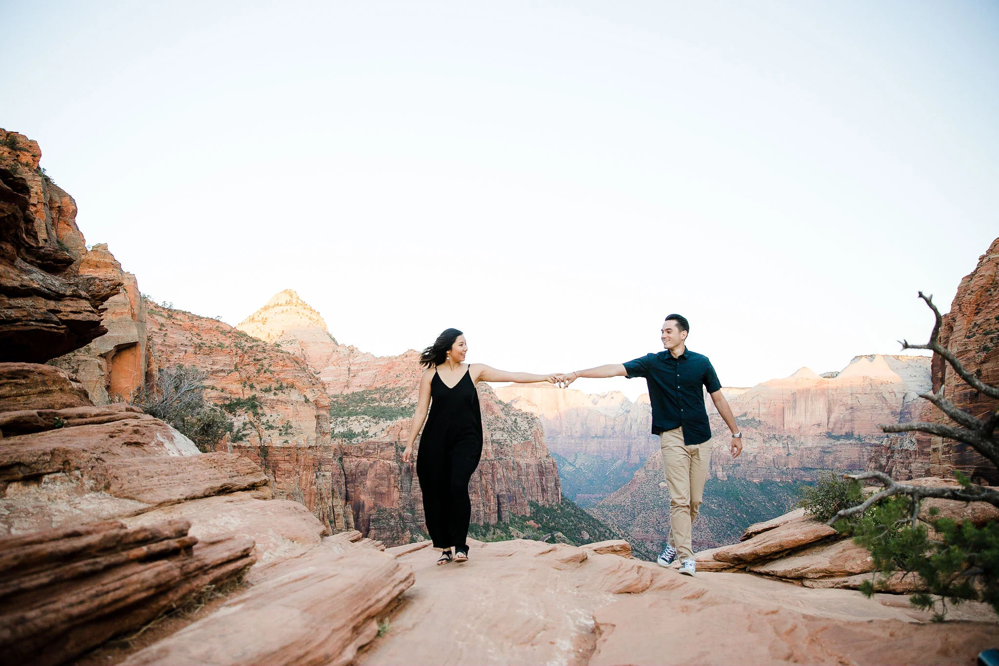 Canyon Overlook at Sunrise Engagement session