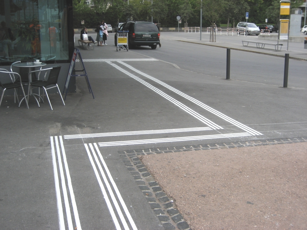 IMG_3515 Landquart Perron.jpg
