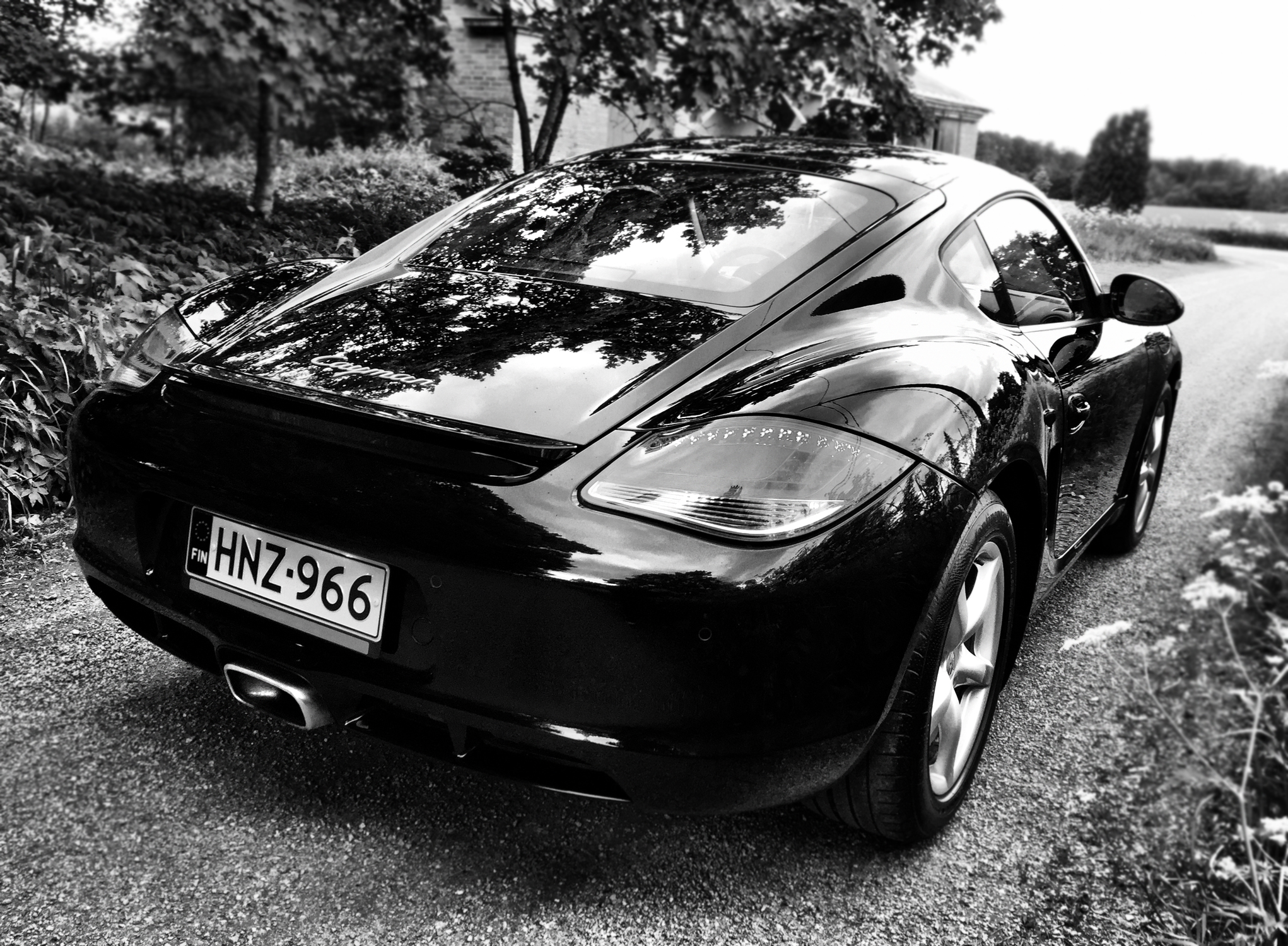 Porsche Cayman 5.jpg