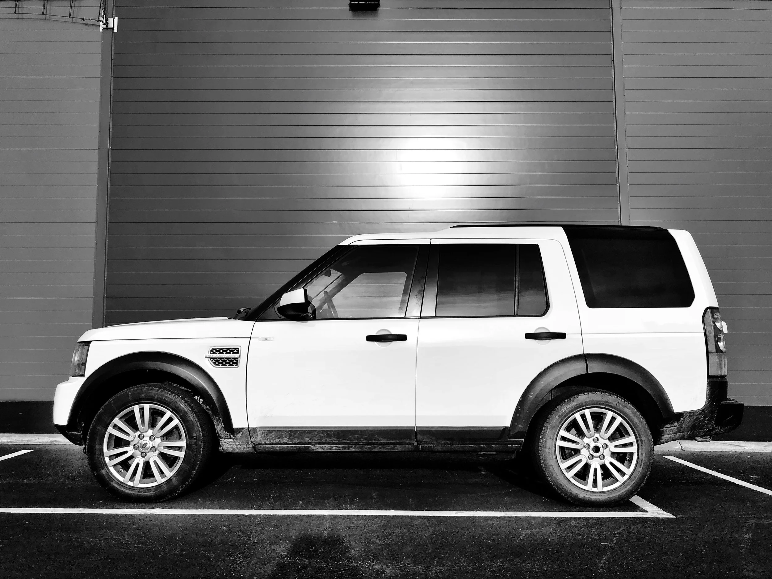 Land Rover Discovery 4  3.0  2011