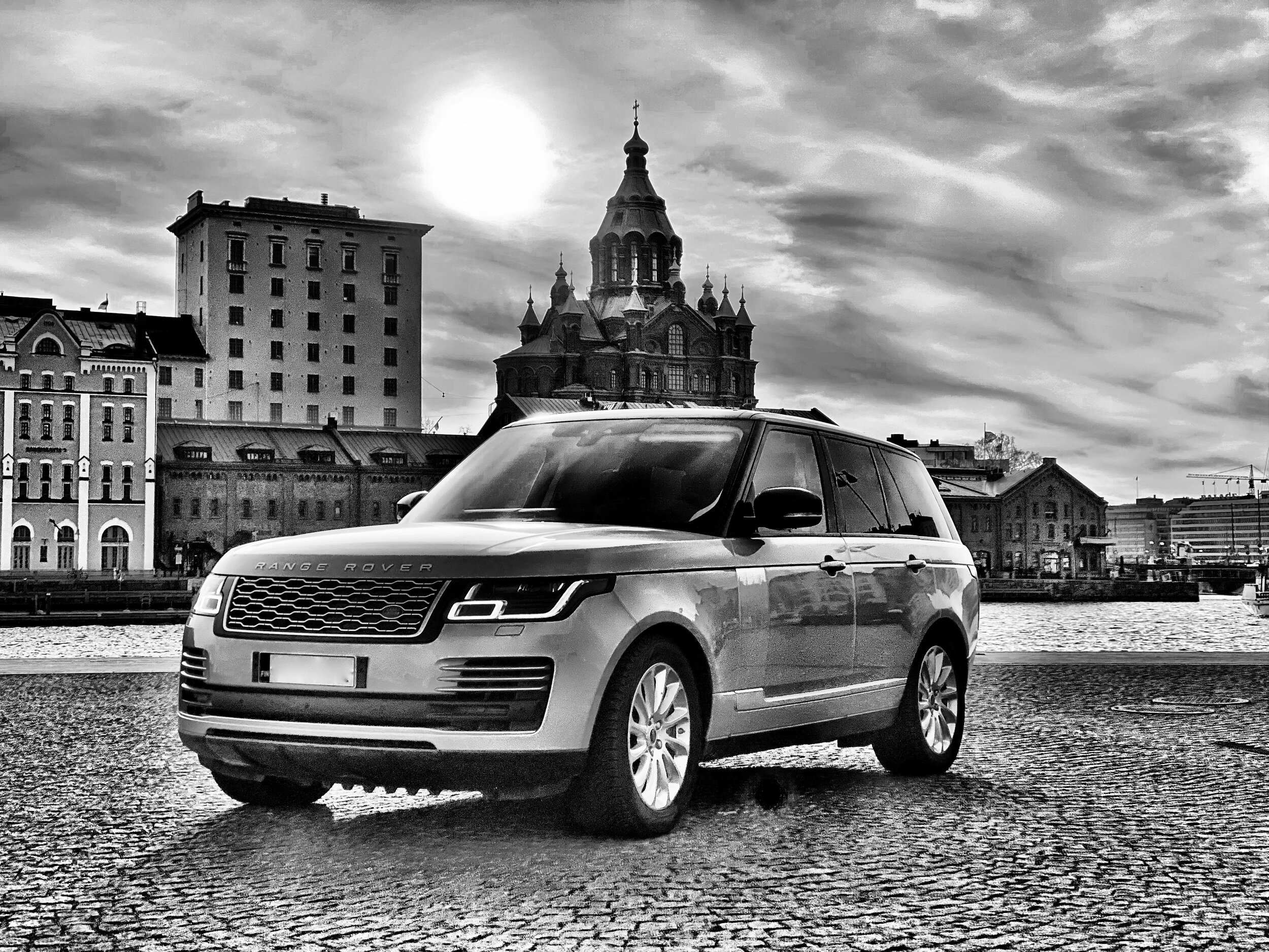 Range Rover P400e 2019