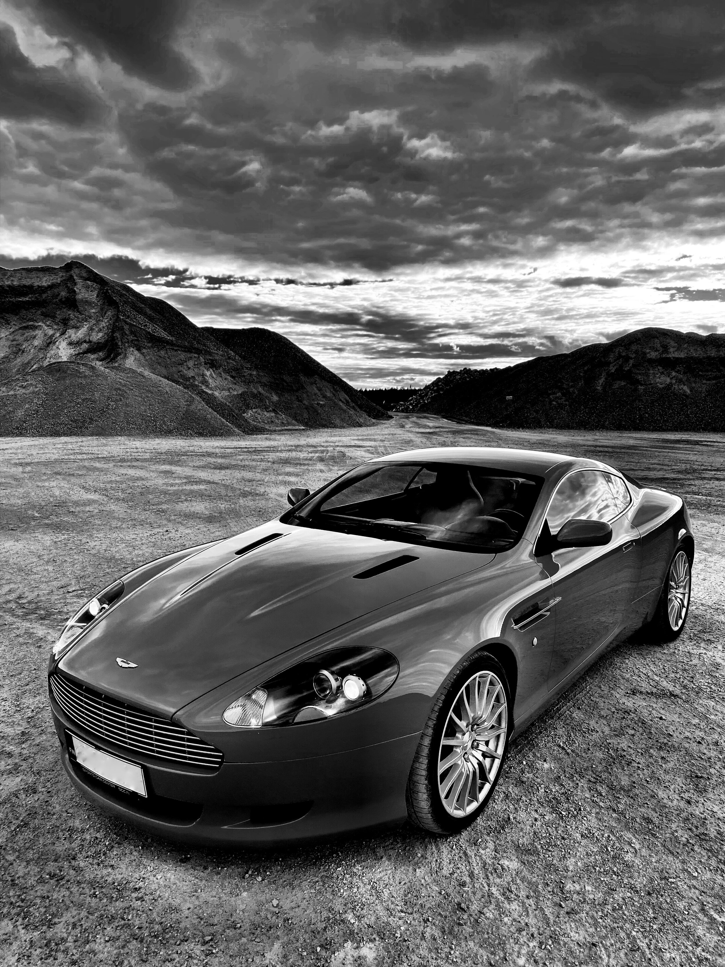 Aston Martin DB9 2005
