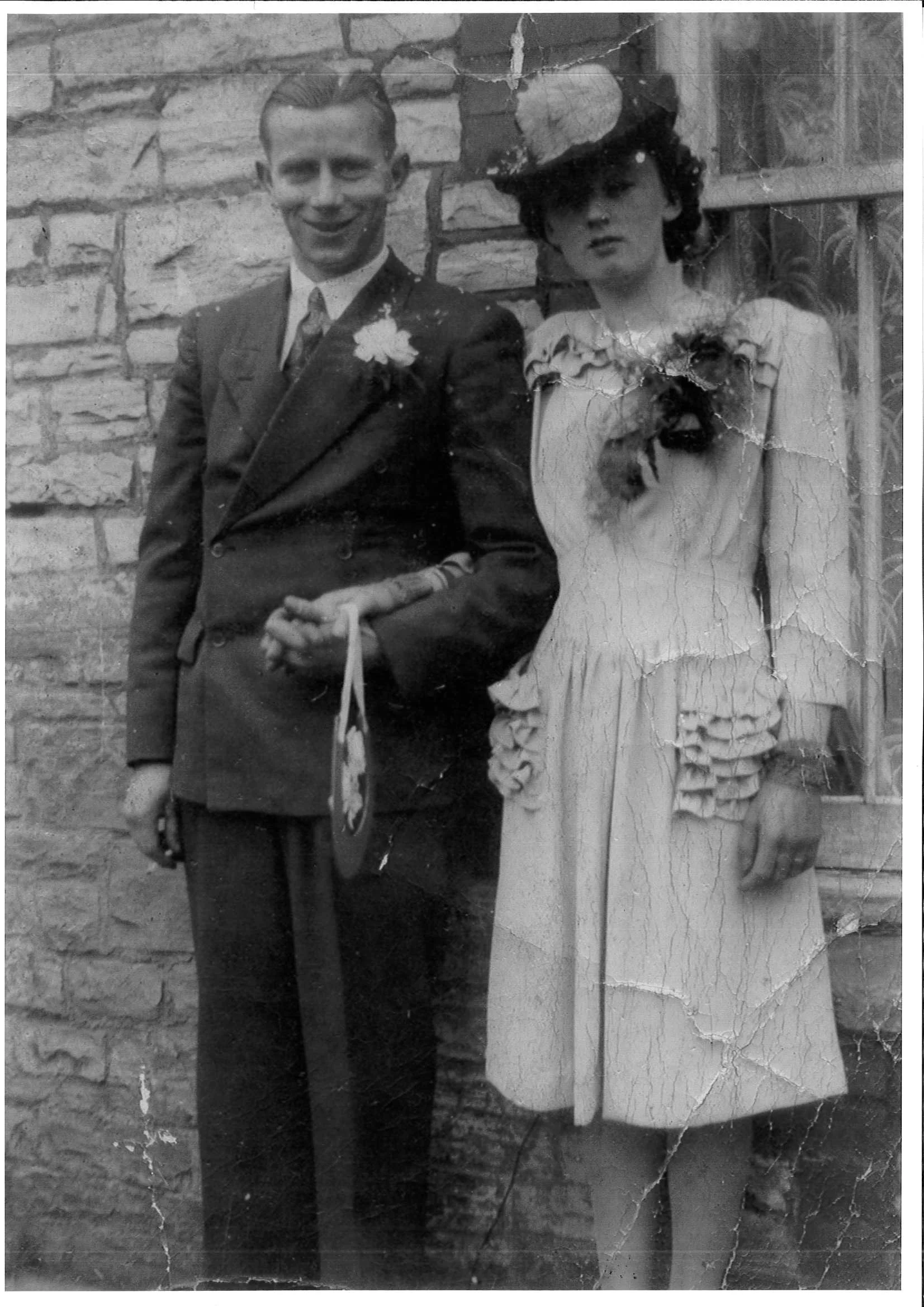 Nan and Grandad Wedding Photo.jpg