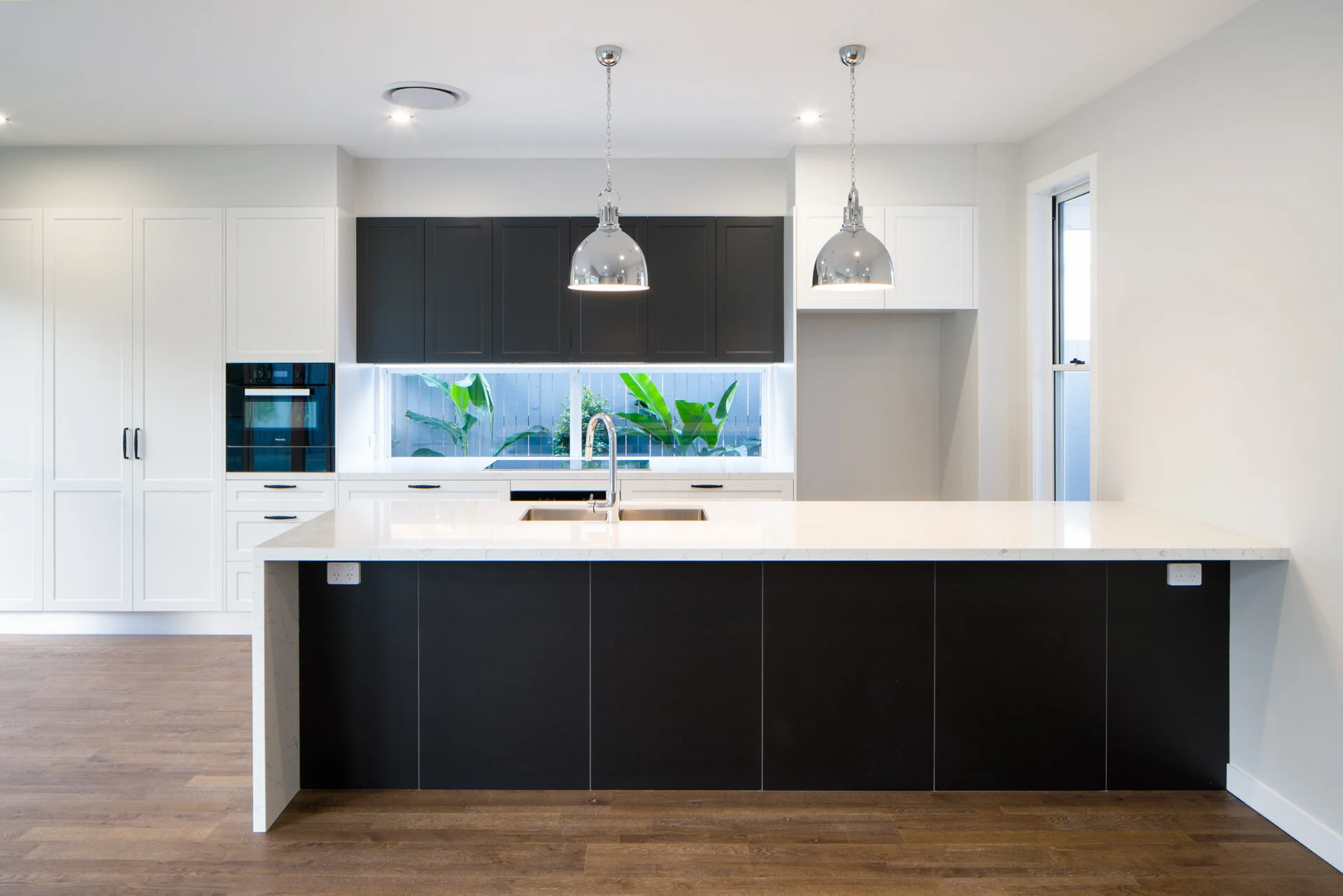 19 Ann St Low  Res-25.jpg