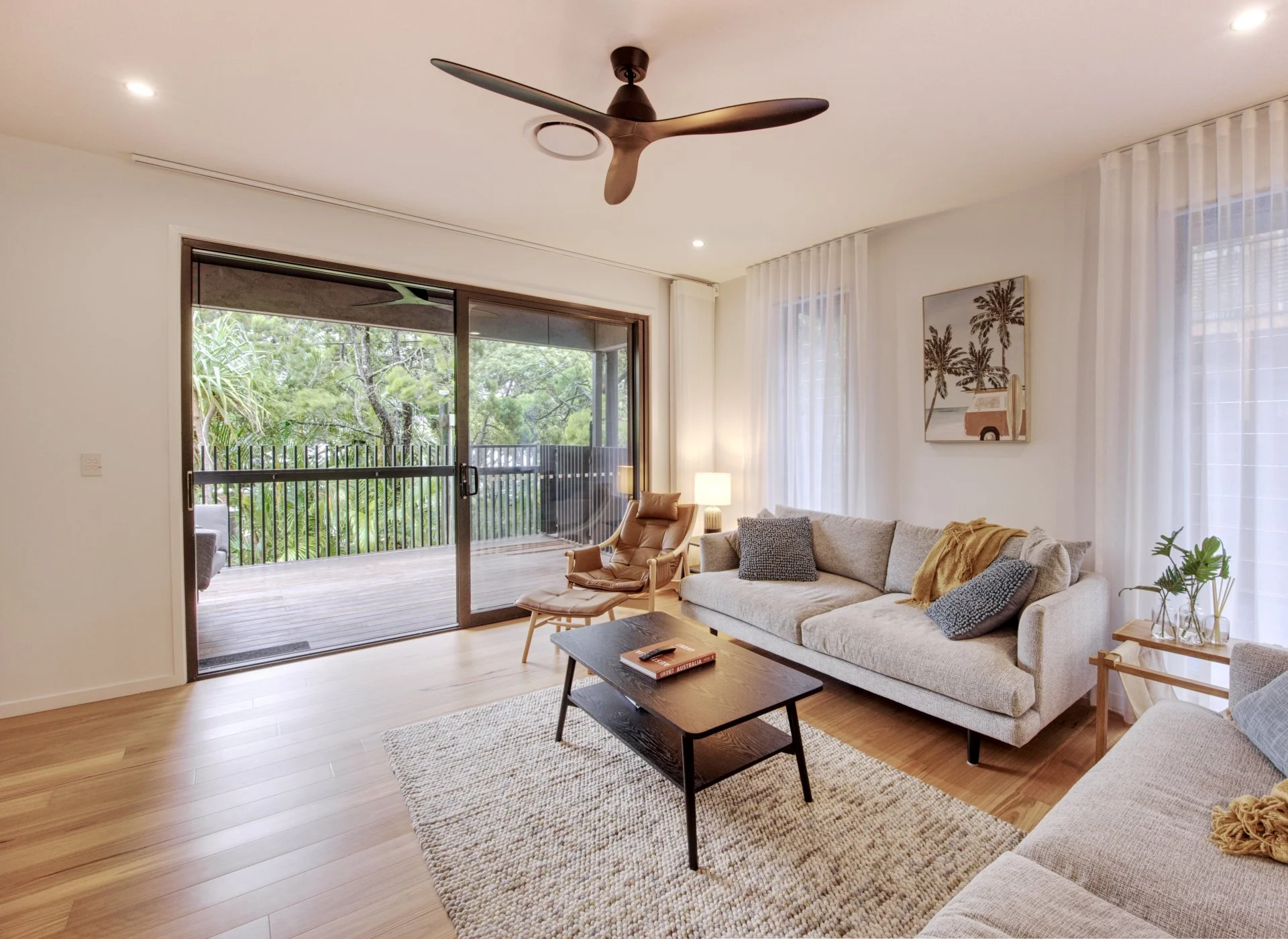 Noosa Living_SML_01.jpg
