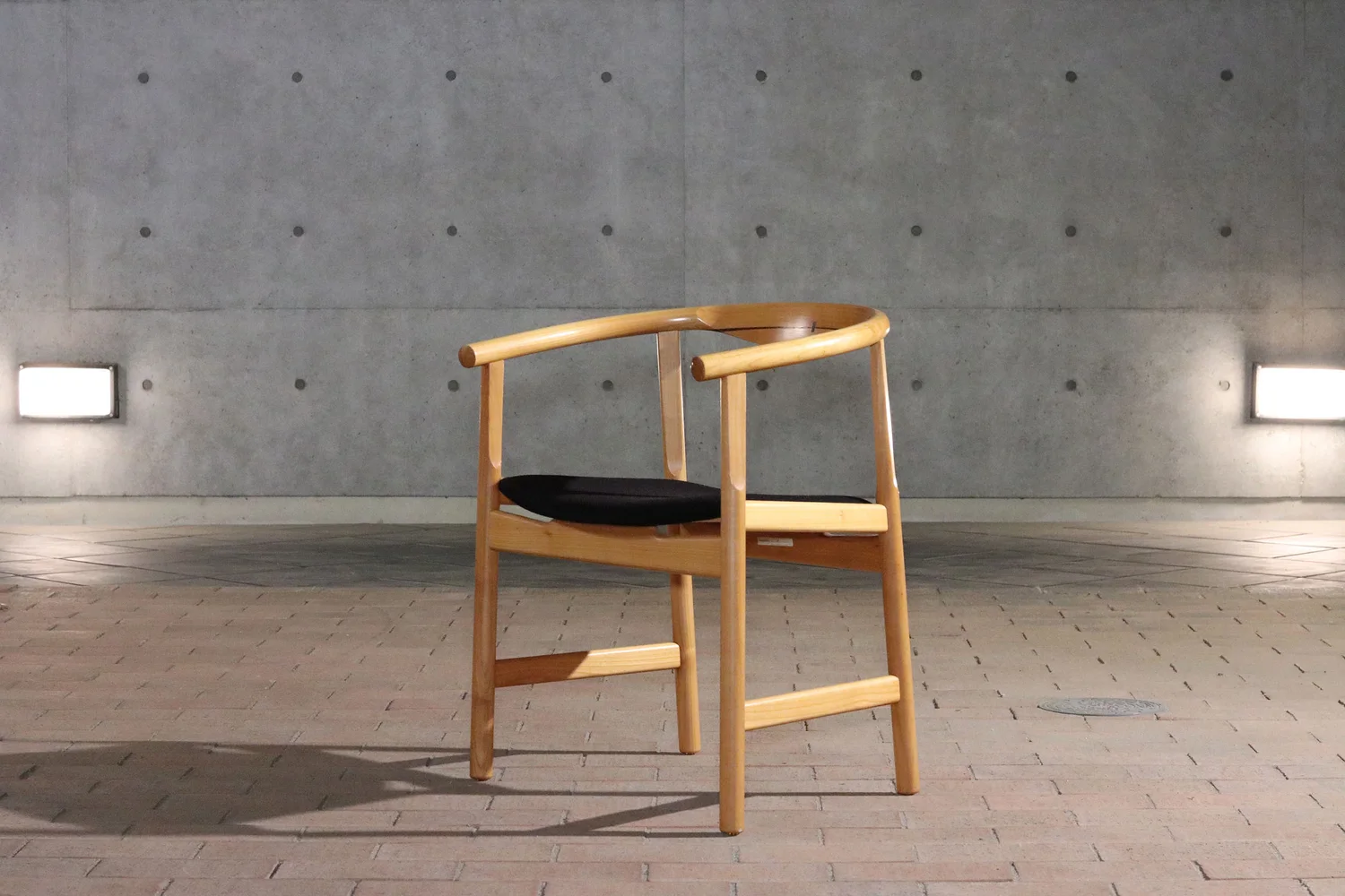 PP203 アームチェア (Hans J. Wegner)-北欧インテリア通販 商品一覧 