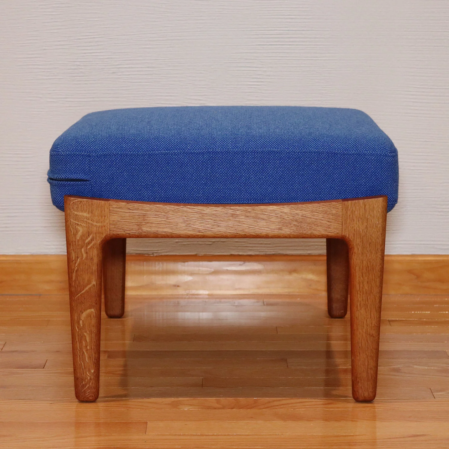 GE 290A & Ottoman (Hans J Wegner ) -北欧インテリア通販 商品一覧