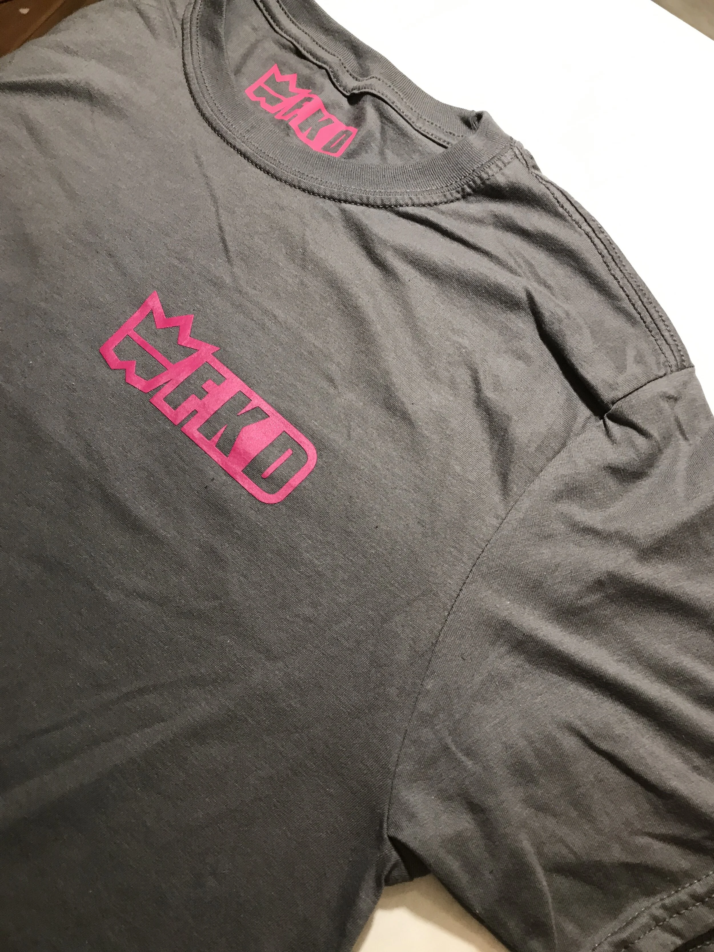 GREY PINK FKD OBLIQUE.JPG