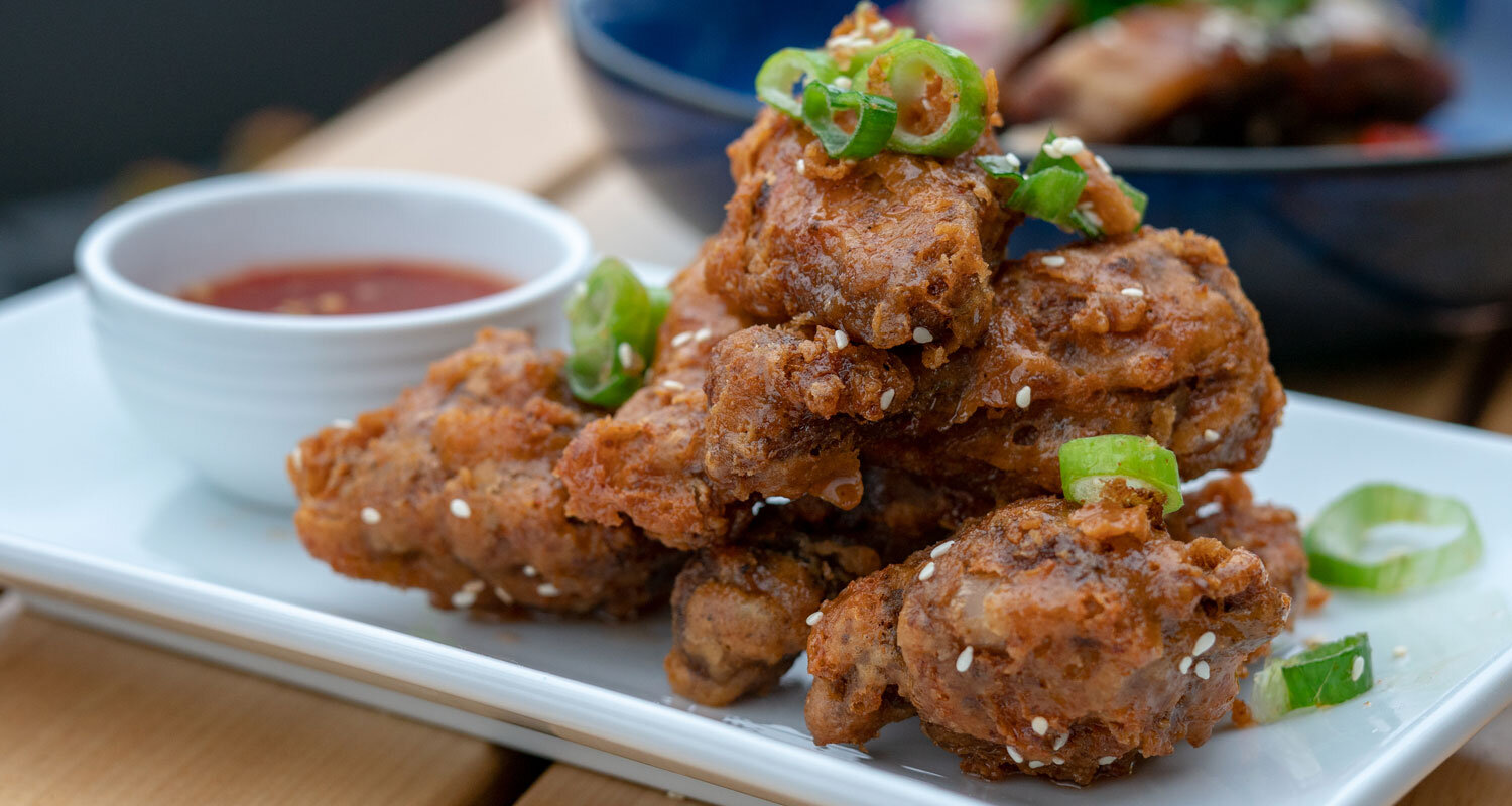 SALT AND PEPPER CHICKEN WINGS