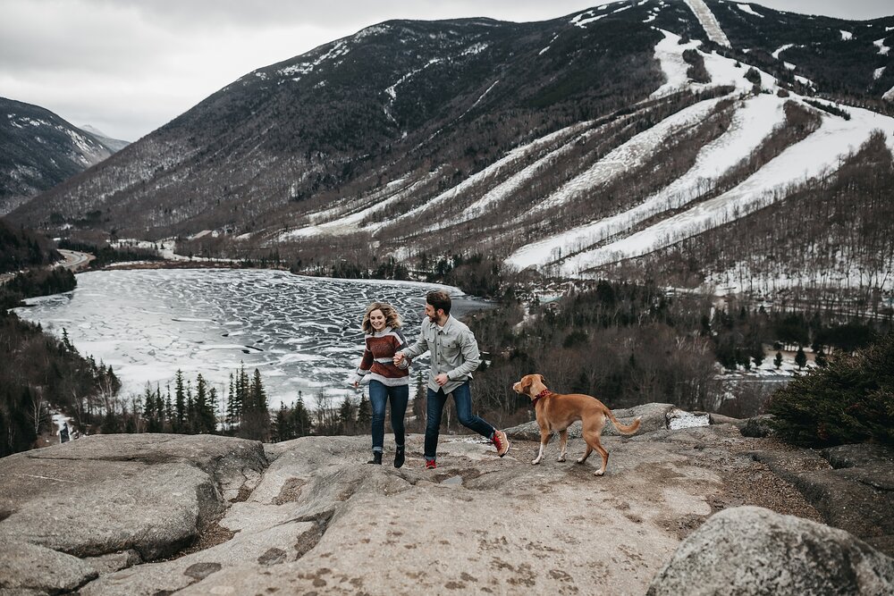 NewHampshireHikingEngagement_AbigailJeanPhotography00015.jpg