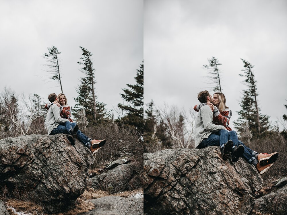 NewHampshireHikingEngagement_AbigailJeanPhotography00022.jpg