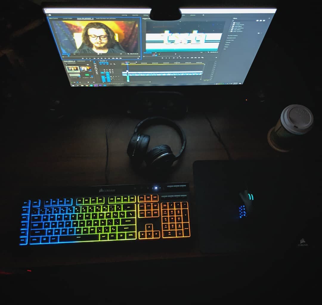 looks like an ad for @corsair but I just thought my desk looked cool
