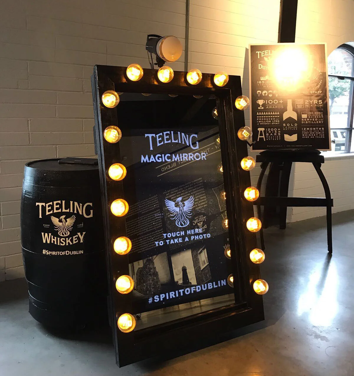 web-magicmirror-teeling.jpg