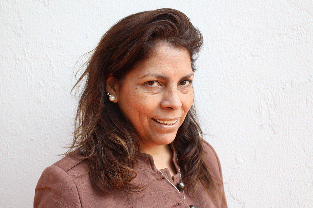 Ada Coz Suazo Coordinadora de Gestión Interna ada.coz@fudeausach.cl 2 27181308