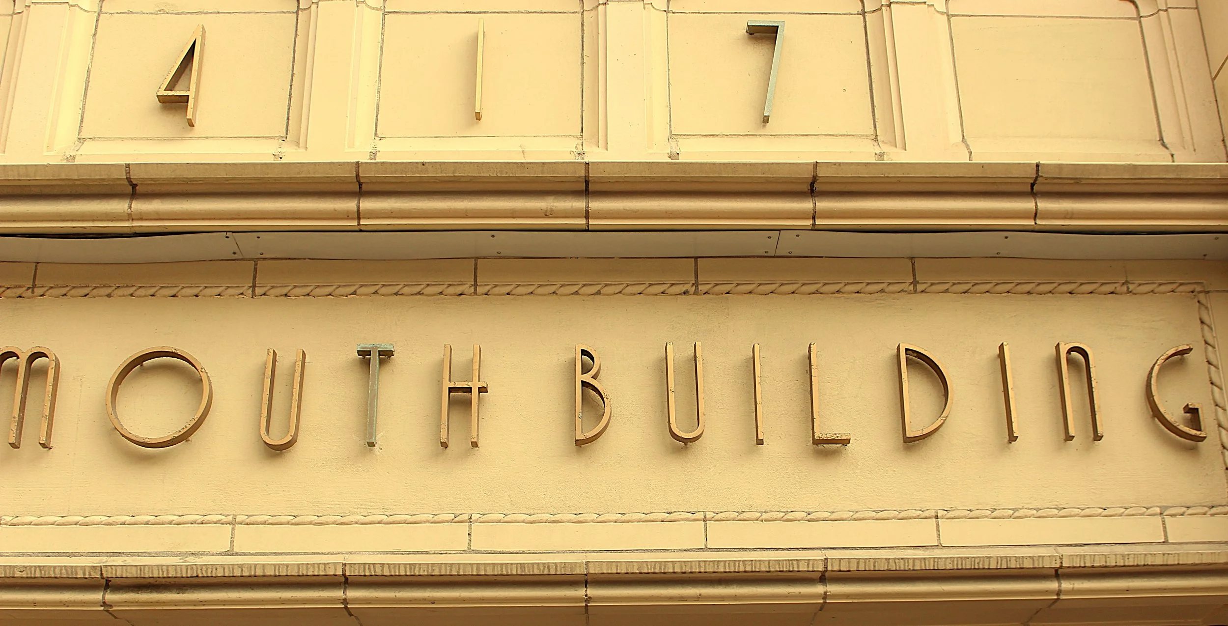 mouth building