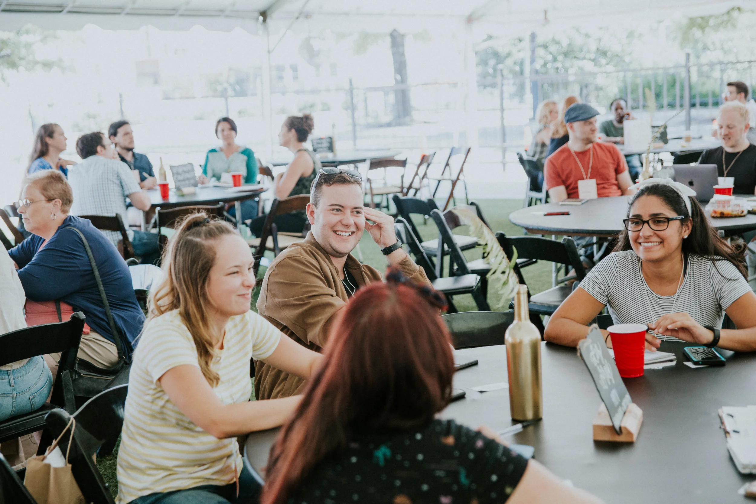 Makers gather with an expert to talks about specific challenges and questions at small table discussions. Photo by Miranda Mader