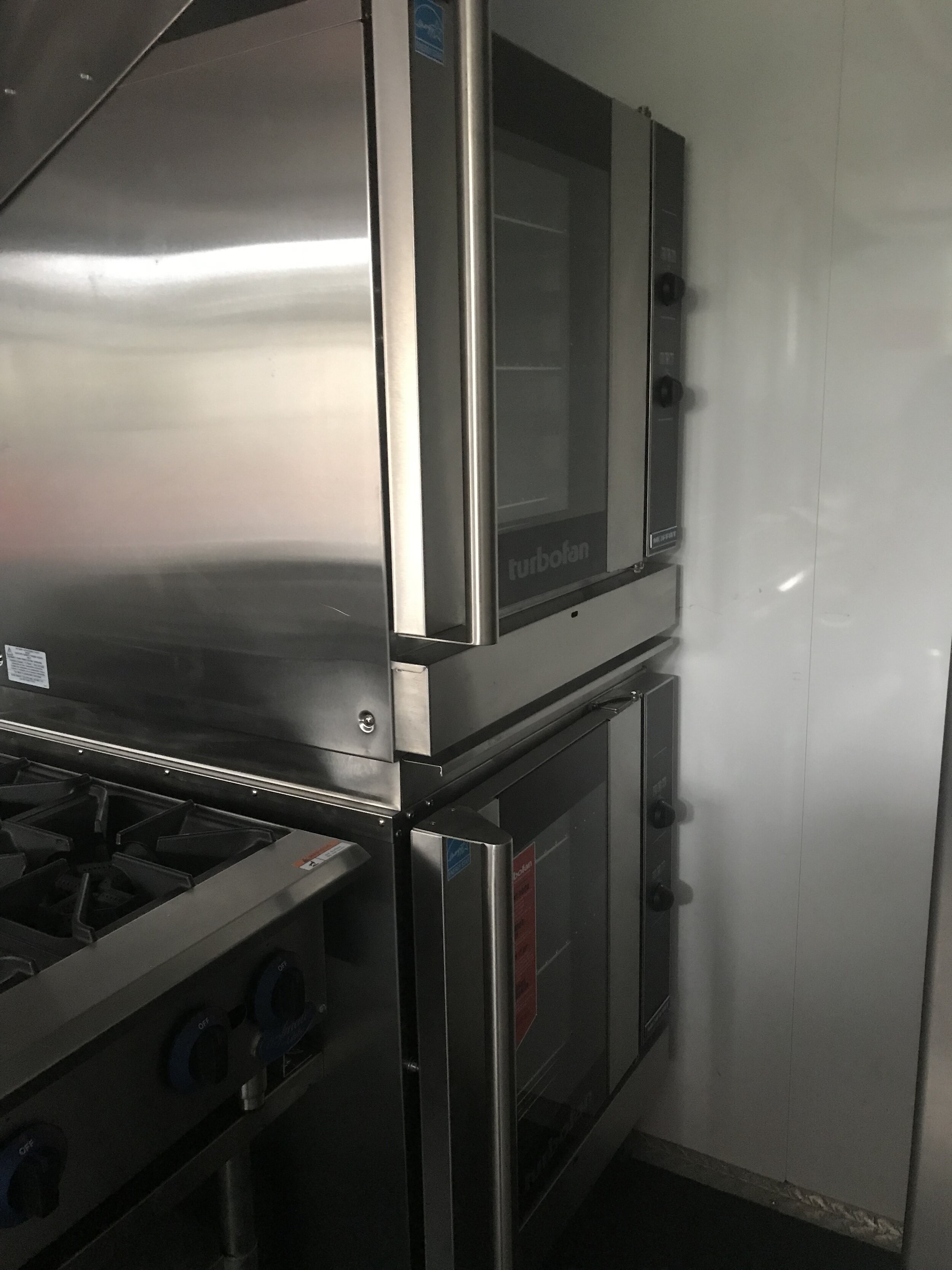  A double convection oven 
