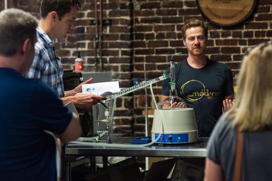 Knoxville makers step up