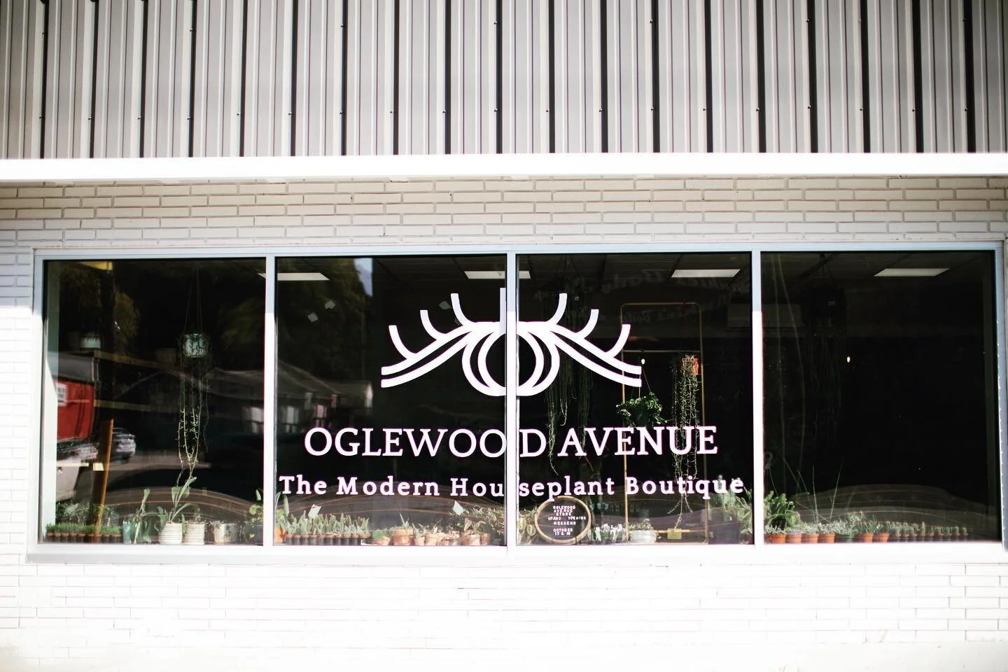Oglewood Avenue 
