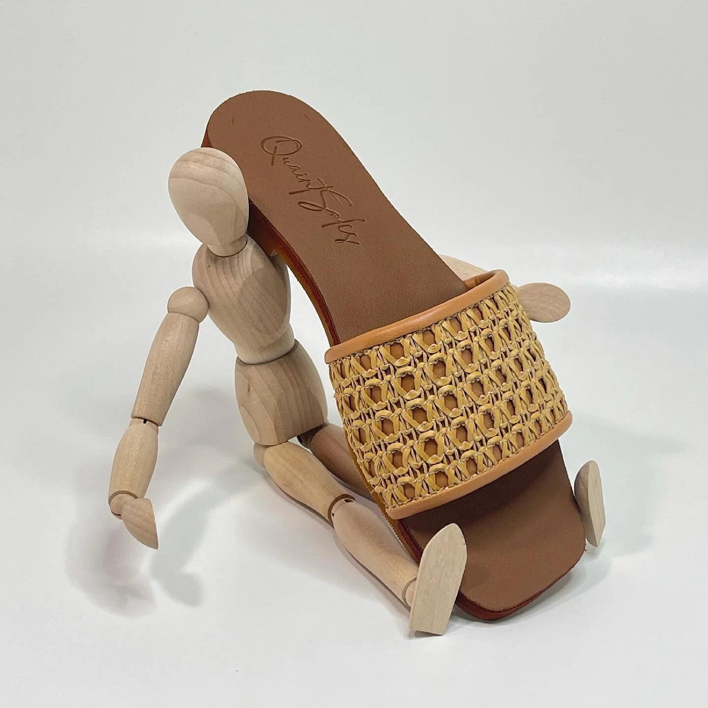 41EA4869-EDB9-4714-BEED-AF9A33517B5D - Quaint Ensemble.jpeg