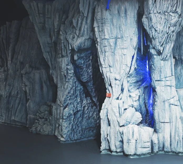 Gulliver’s Gate Time Square Manhattan, NY. Glacier 12’X35’ Foam, Fiberglass, Acrylic. Entrance to administrative offices.