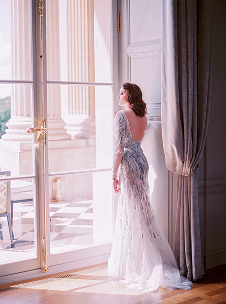 Travellur_Le_Secret_D_Audrey_CRILLON_slow_travel_photography_shoot_paris_beauty_dress_wedding_galia_lahav.jpg