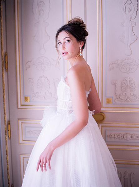 travellur_slow_travel_photoshoot_paris_Le_Secret_D_Audrey_ritz_stylist_cristin_francis_bride_dress_galia_lahav.jpg