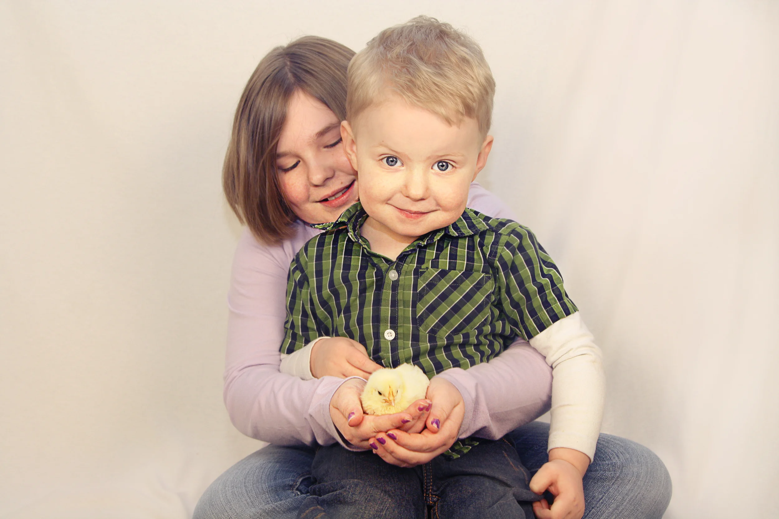 Lilly and Liam chick 2 lg res.jpg
