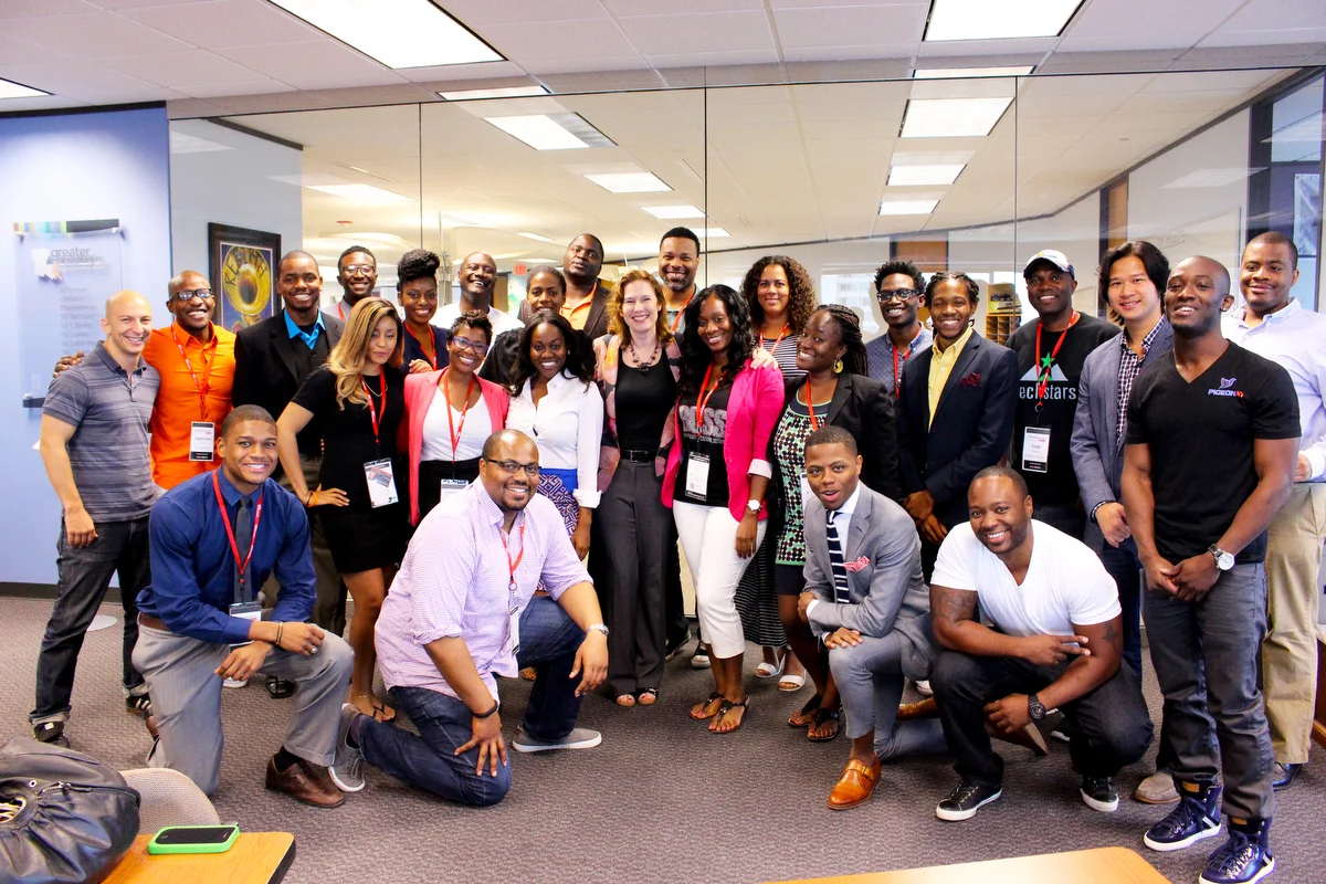 For its inaugural conference, PowerMoves partnered with Techstars and ESSENCE Festival to bring together founders of color from across the nation at all stages to compete for capital and build a community of like-minded professionals dedicated to its mission. Over a dozen founders gather for a photo opportunity during a full day of mentoring, coaching, and networking. 