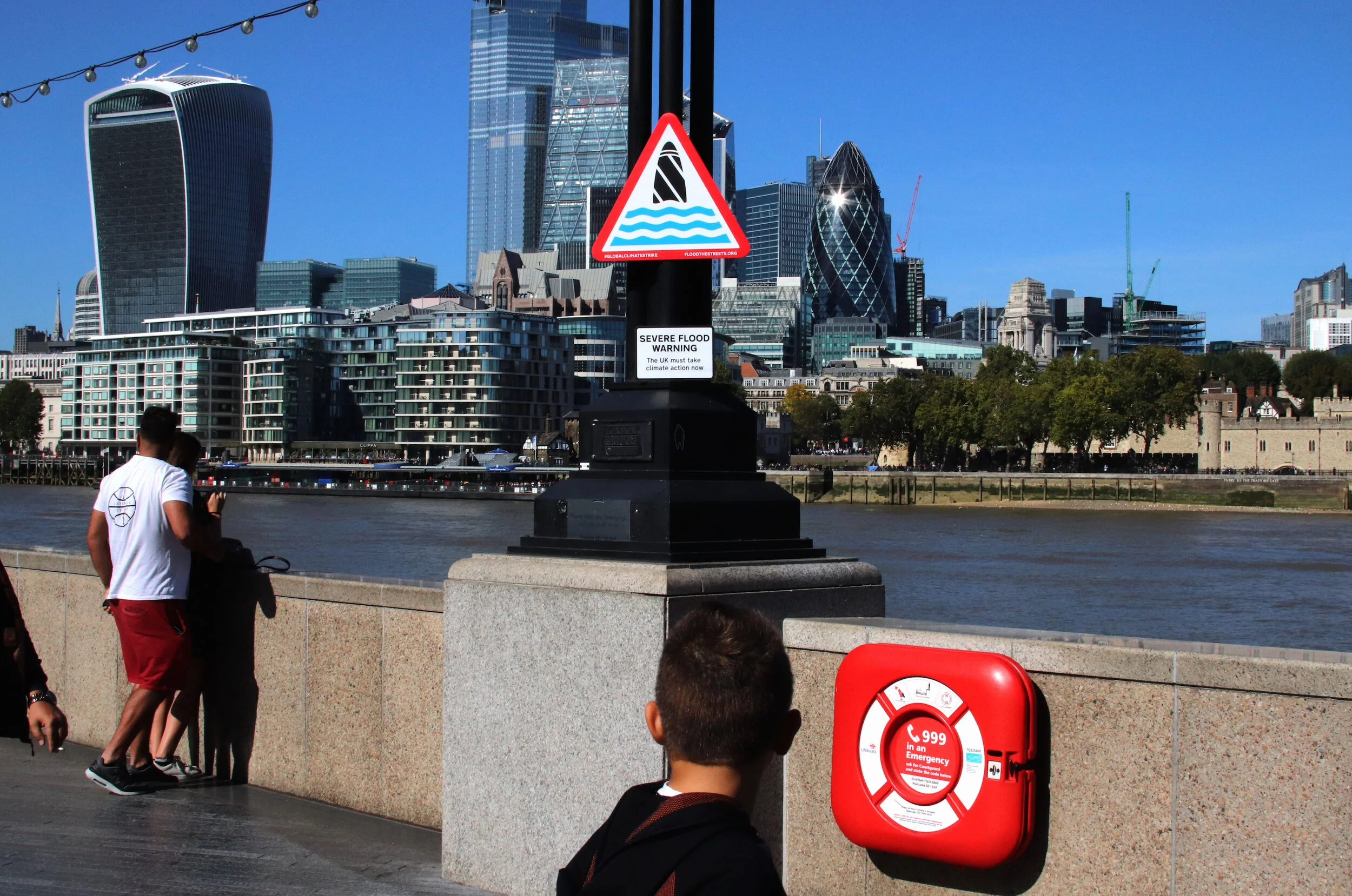 FloodWarningSignUK_Gherkin.jpg