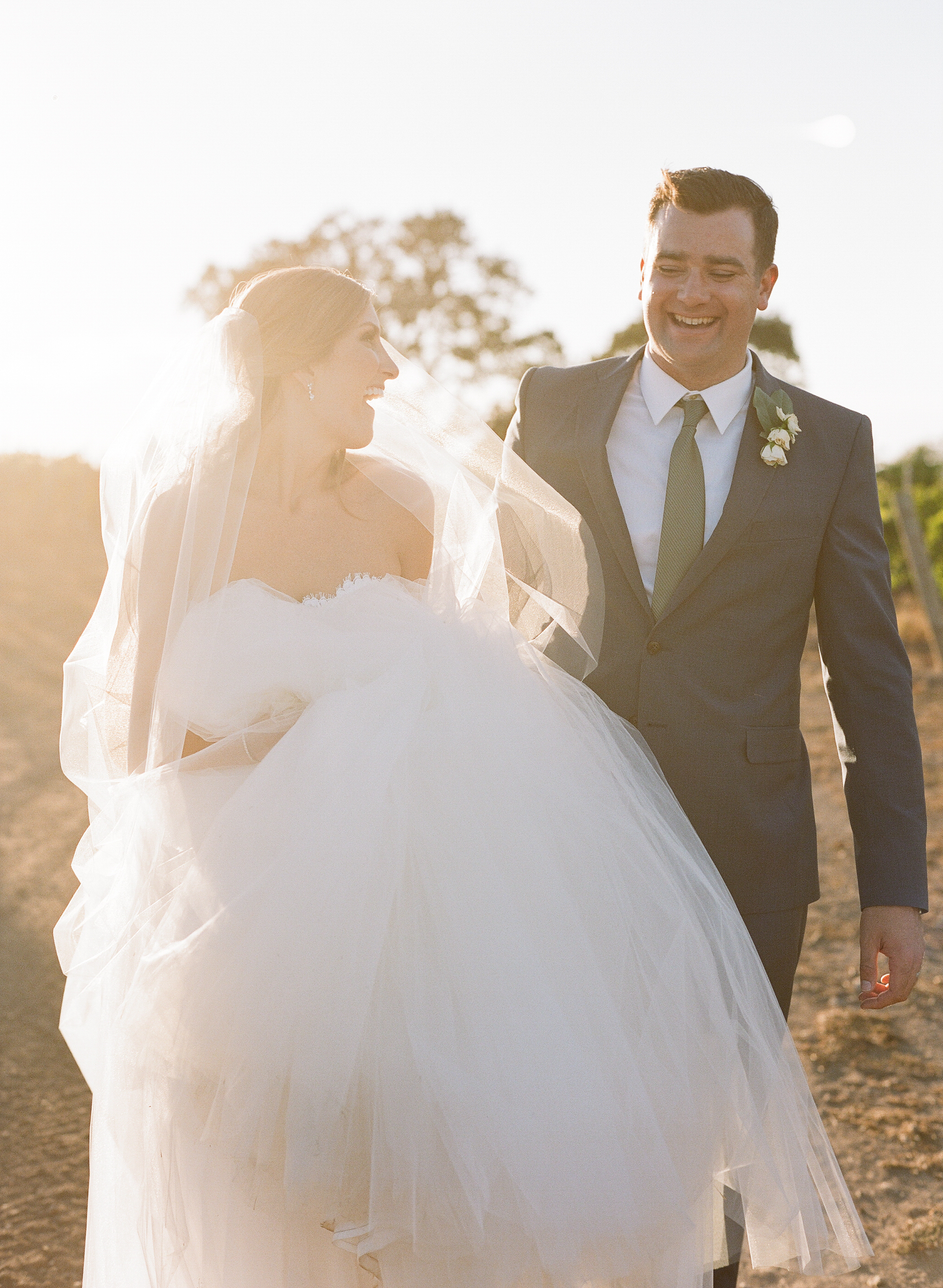 santabarbarawedding.com | Photographer: Beaux Arts Photographie | Peach Garden Wedding at Gainey Vineyard