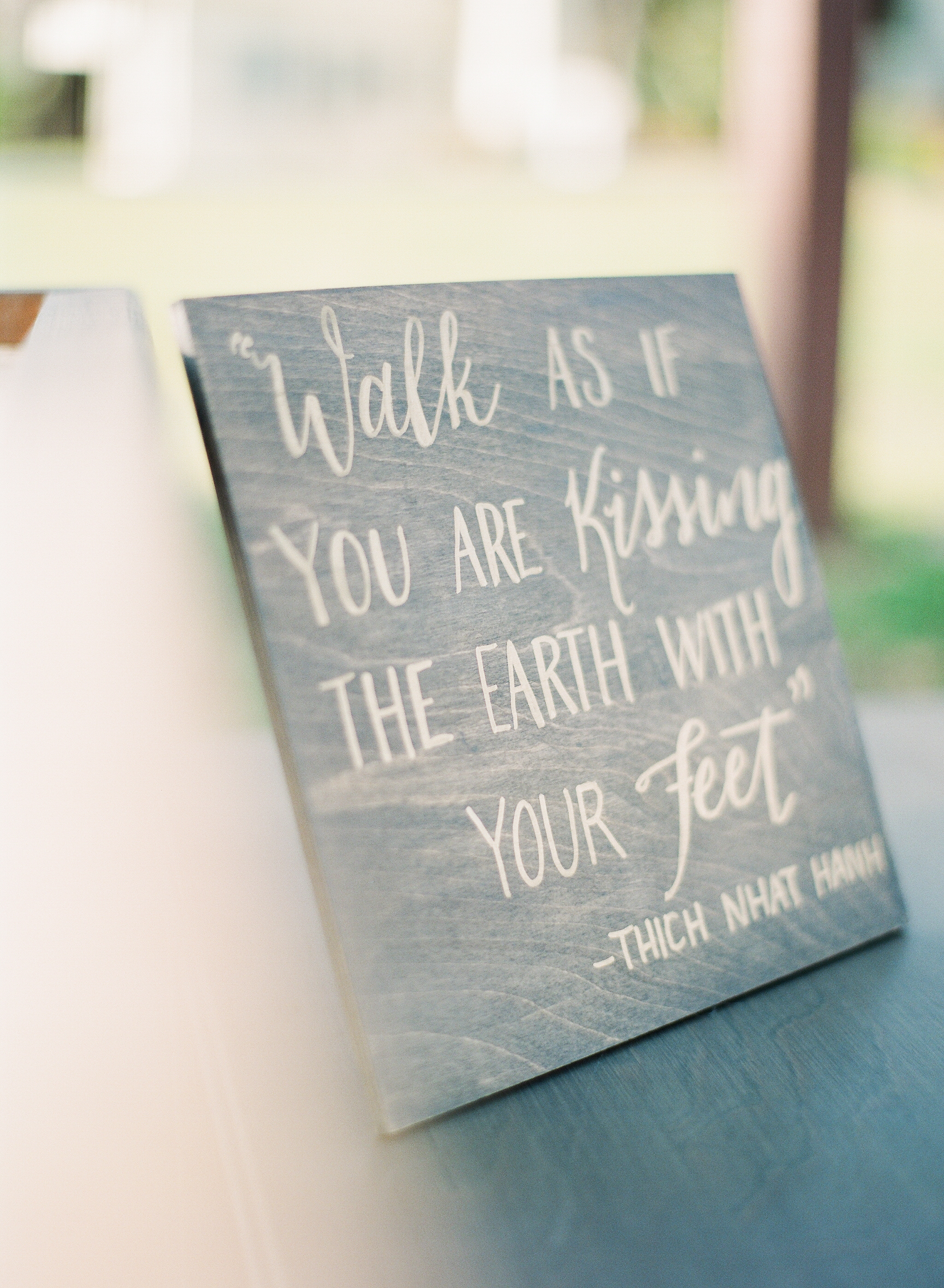 santabarbarawedding.com | Photo: Michelle Beller | Modern Beach Wedding Inspiration