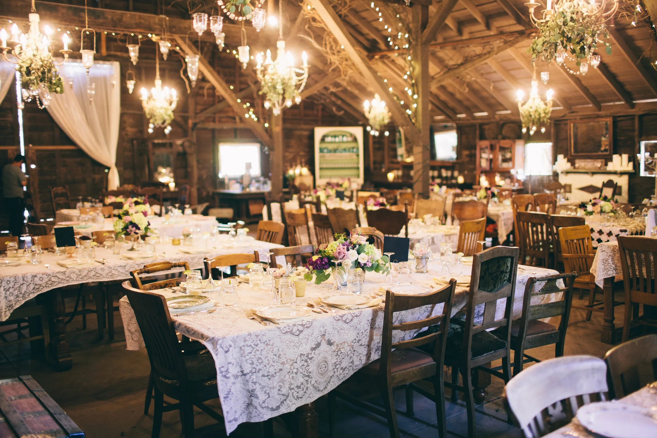 santabarbarawedding.com | photo: Winter Creative Co | Rustic Barn Wedding at Graf Family Barn
