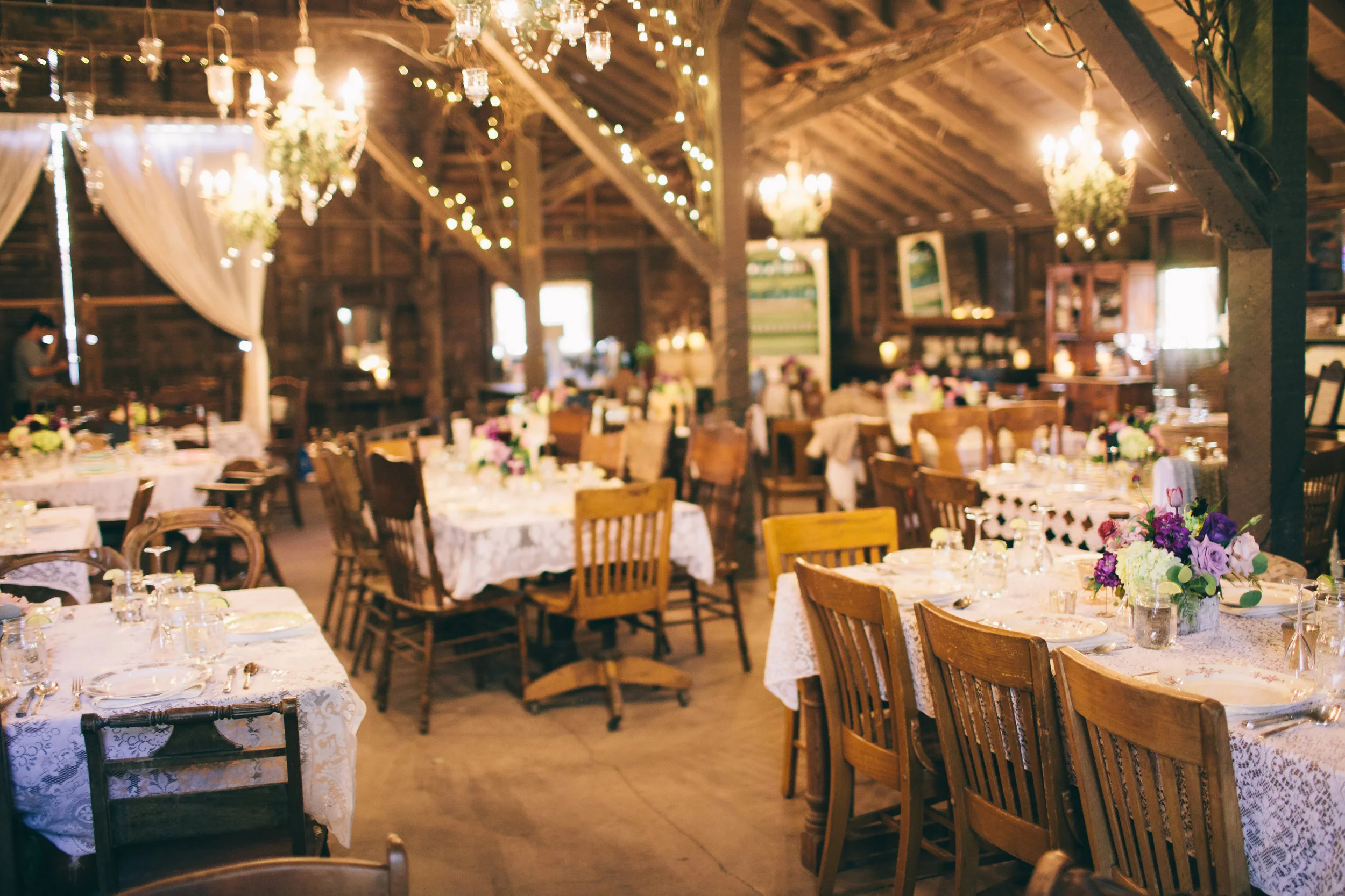 santabarbarawedding.com | photo: Winter Creative Co | Rustic Barn Wedding at Graf Family Barn