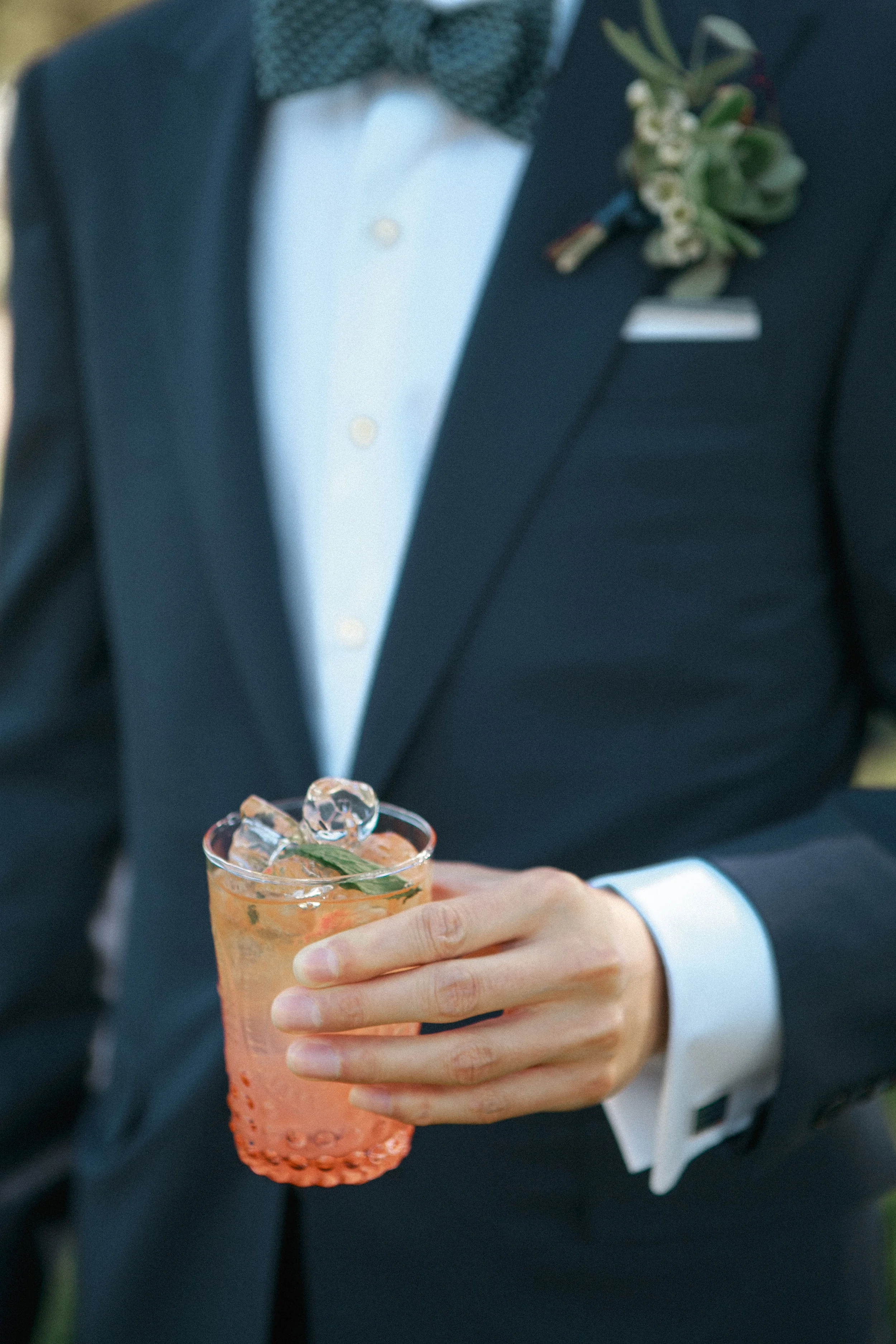santabarbarawedding.com | Photo: Beaux Arts Photographie | Playful Winery Wedding at Firestone Winery Santa Ynez
