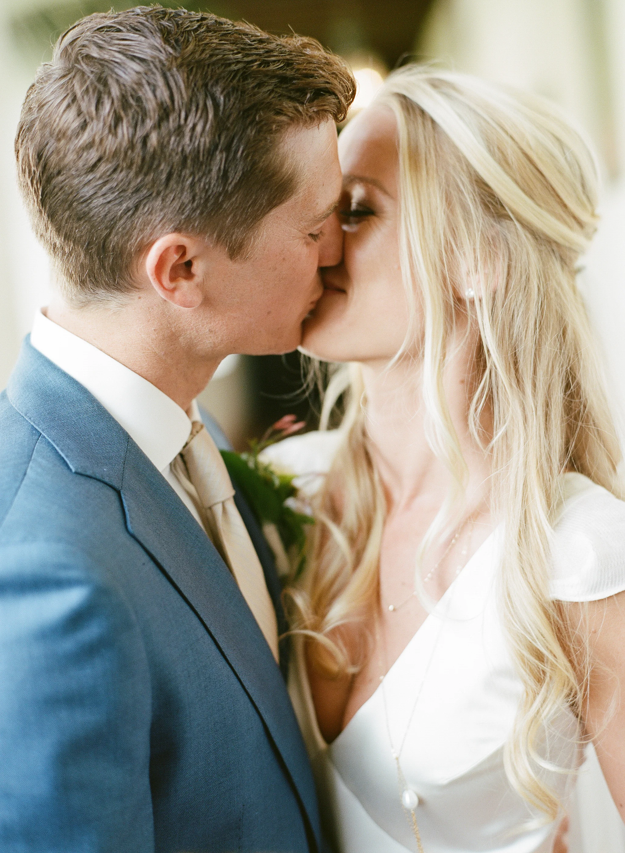 santabarbarawedding.com | Photo: Beaux Arts Photographie | Fern Bouquet Ideas