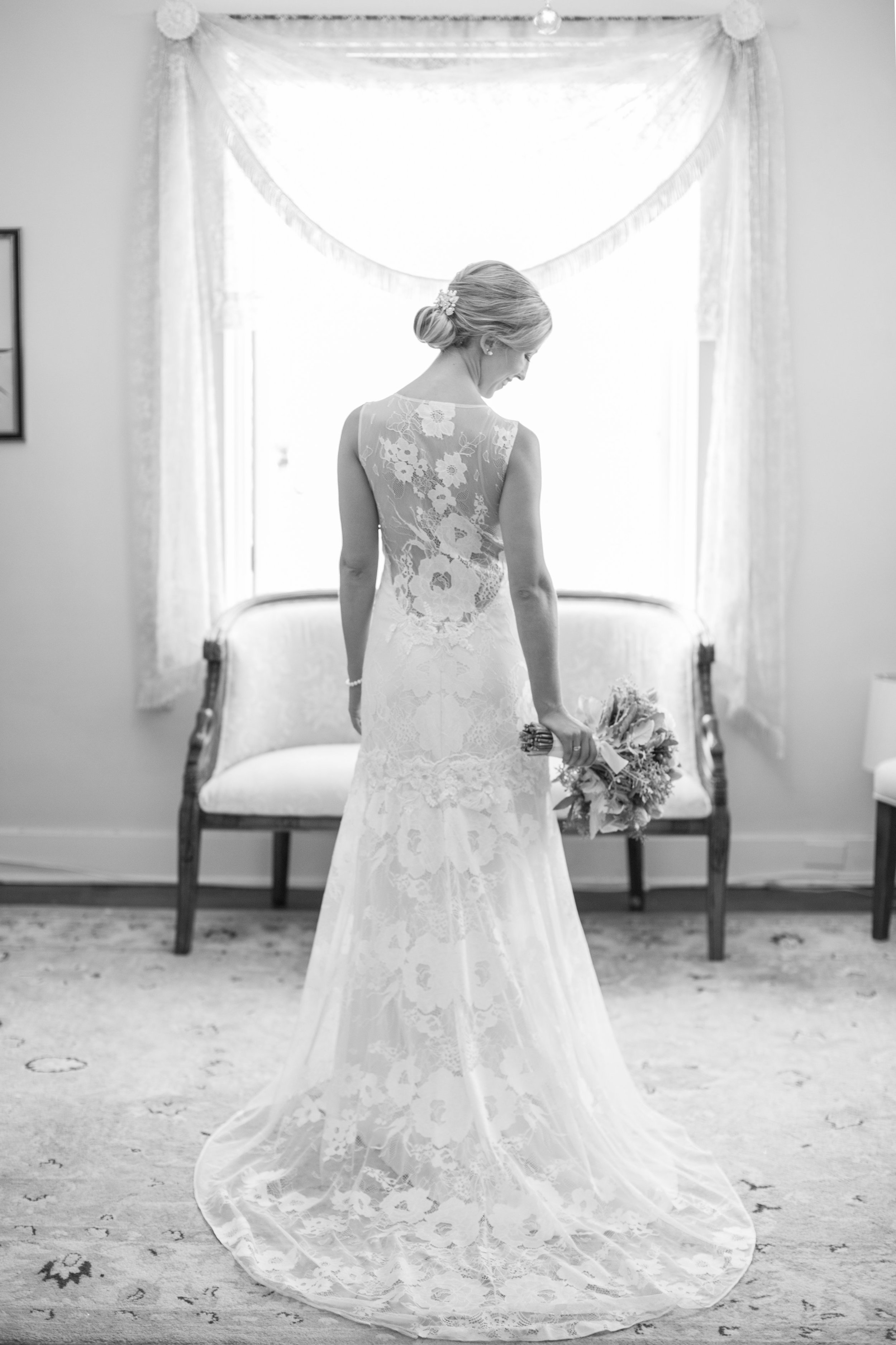 www.santabarbarawedding.com | Anna J Photography | University Club of Santa Barbara | Bride