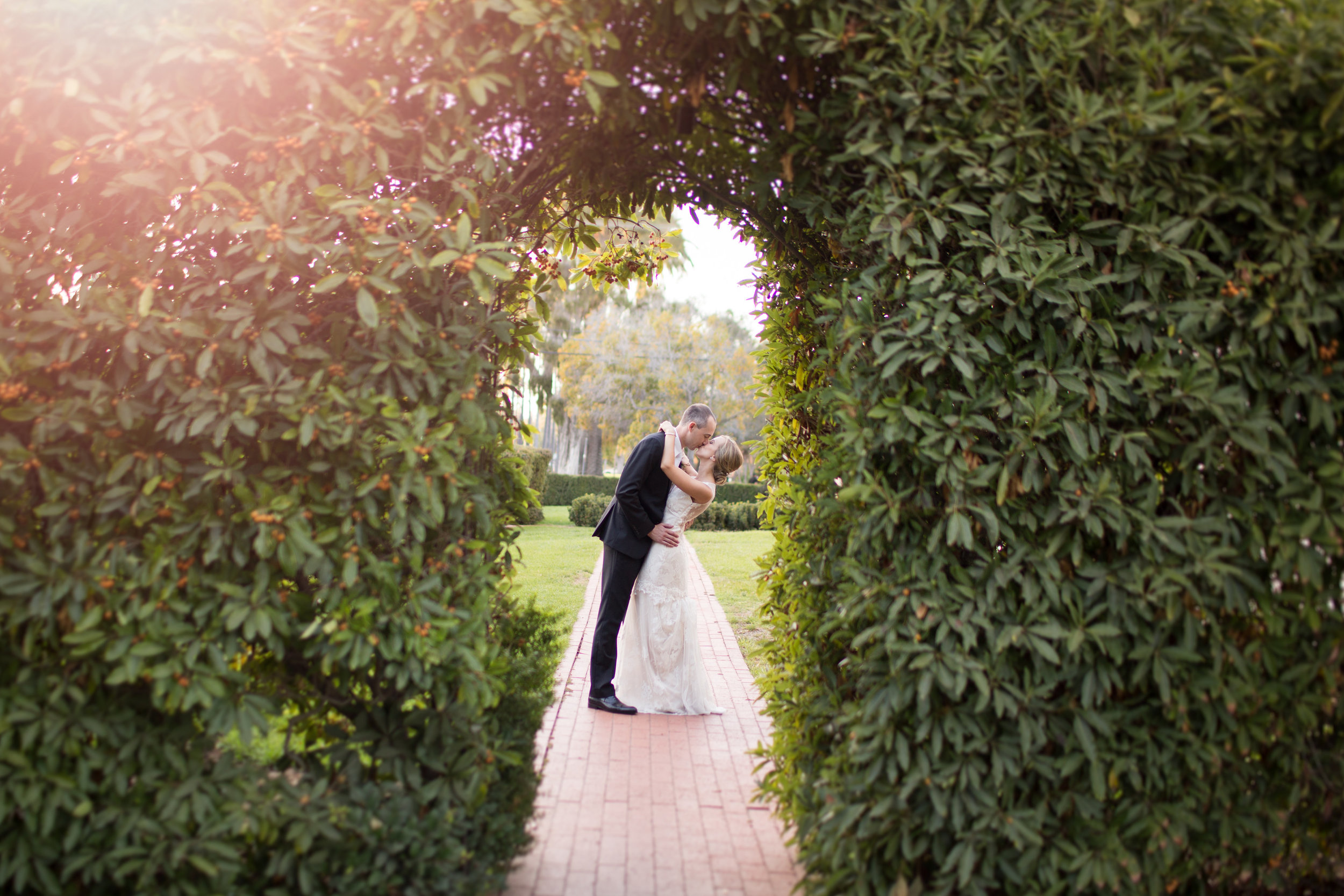 www.santabarbarawedding.com | Anna J Photography | University Club of Santa Barbara | Bride and Groom