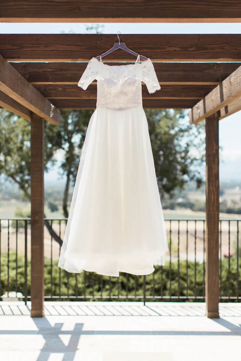 www.santabarbarawedding.com | Anna J Photography | Sogno del Fiore | Wedding Dress