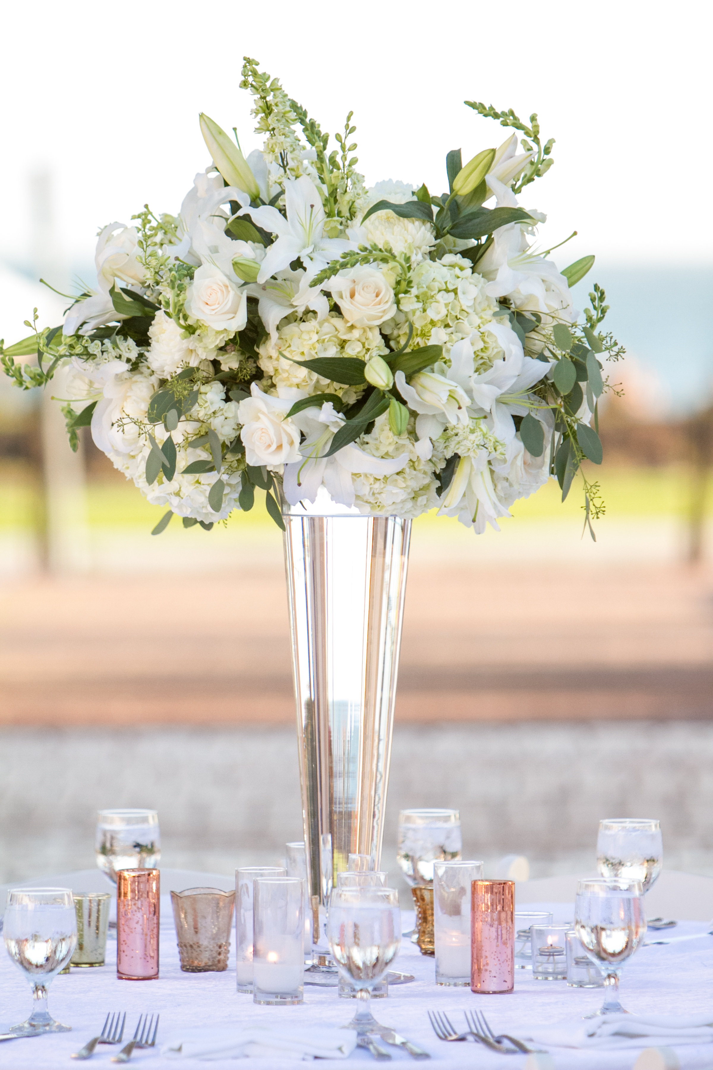 www.santabarbarawedding.com | Chris Schmitt Photography | Felici Events | Fess Parker Double Tree | Reception Floral Arrangement