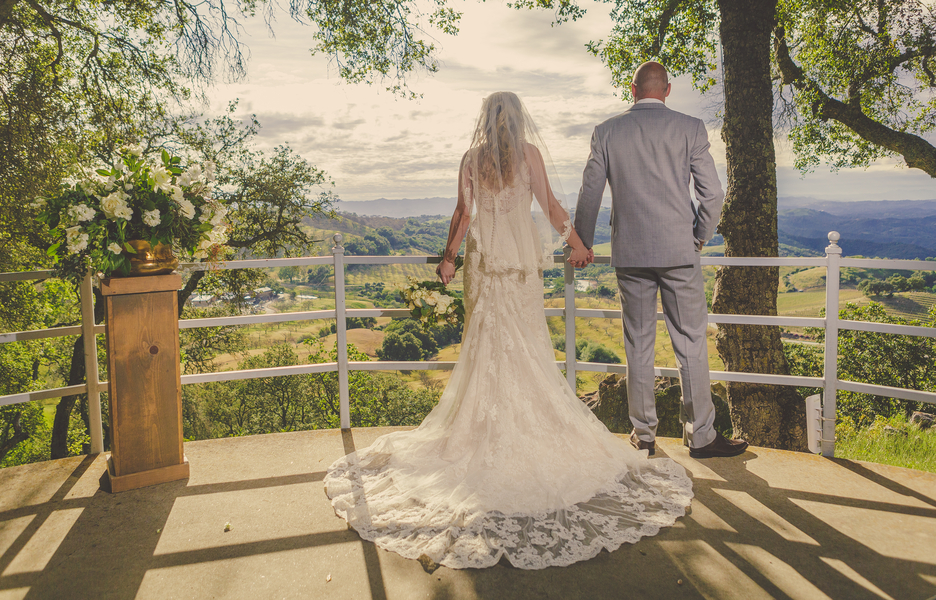 www.santabarbarawedding.com | Kramer Events | Adelaida Cellars | Bride and Groom