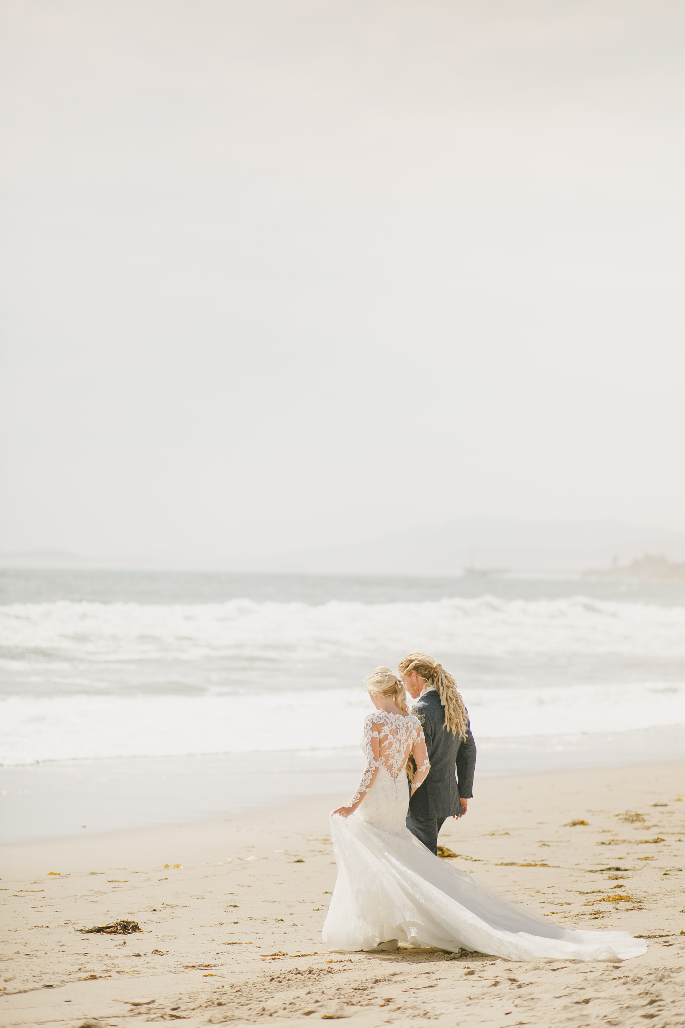 www.santabarbarawedding.com | Kristen Booth Photography | Rincon Beach Club | Bride and Groom