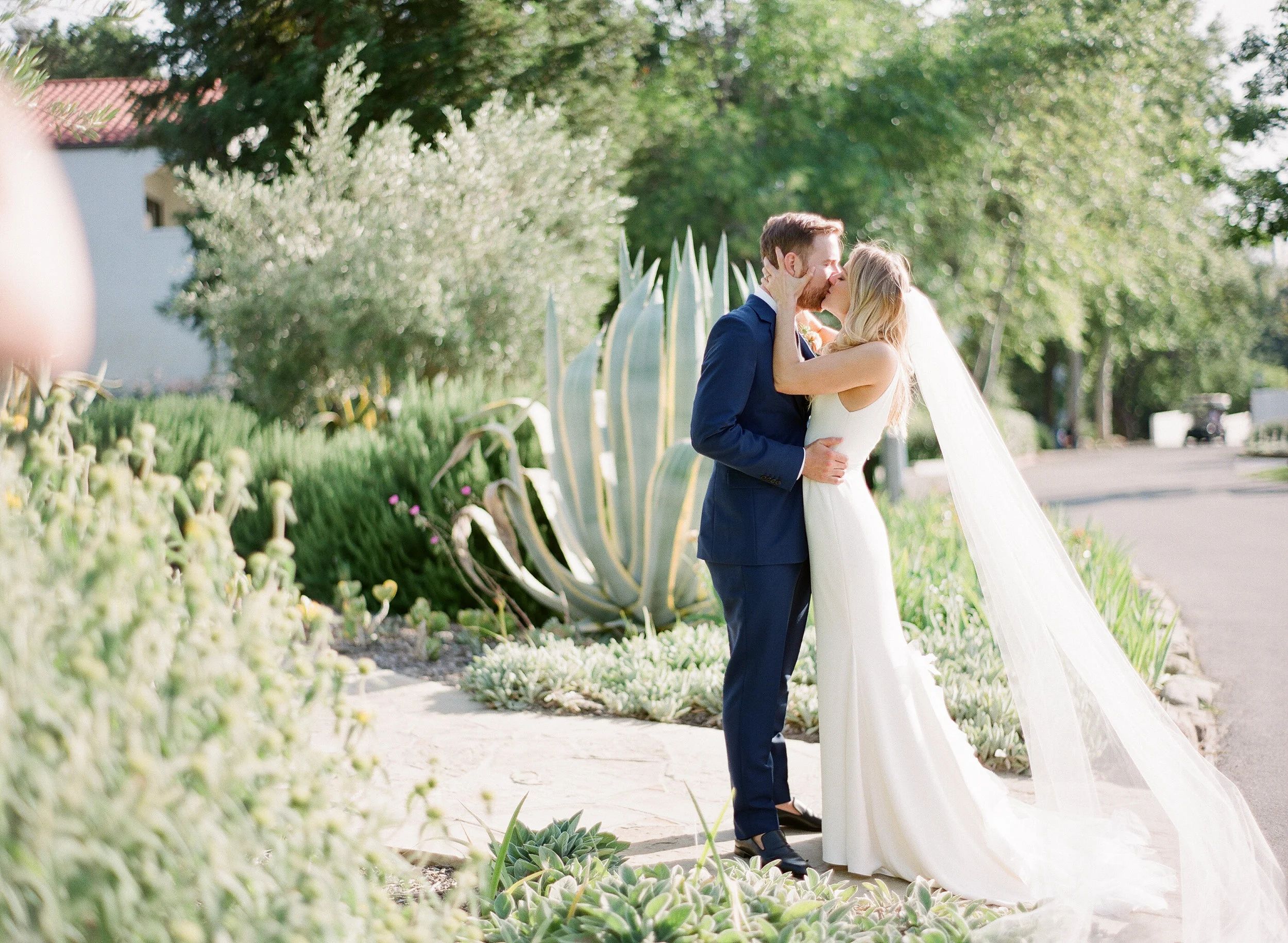 www.santabarbarawedding.com | Michelle Beller Photography | Ojai Valley Inn | Bride and Groom