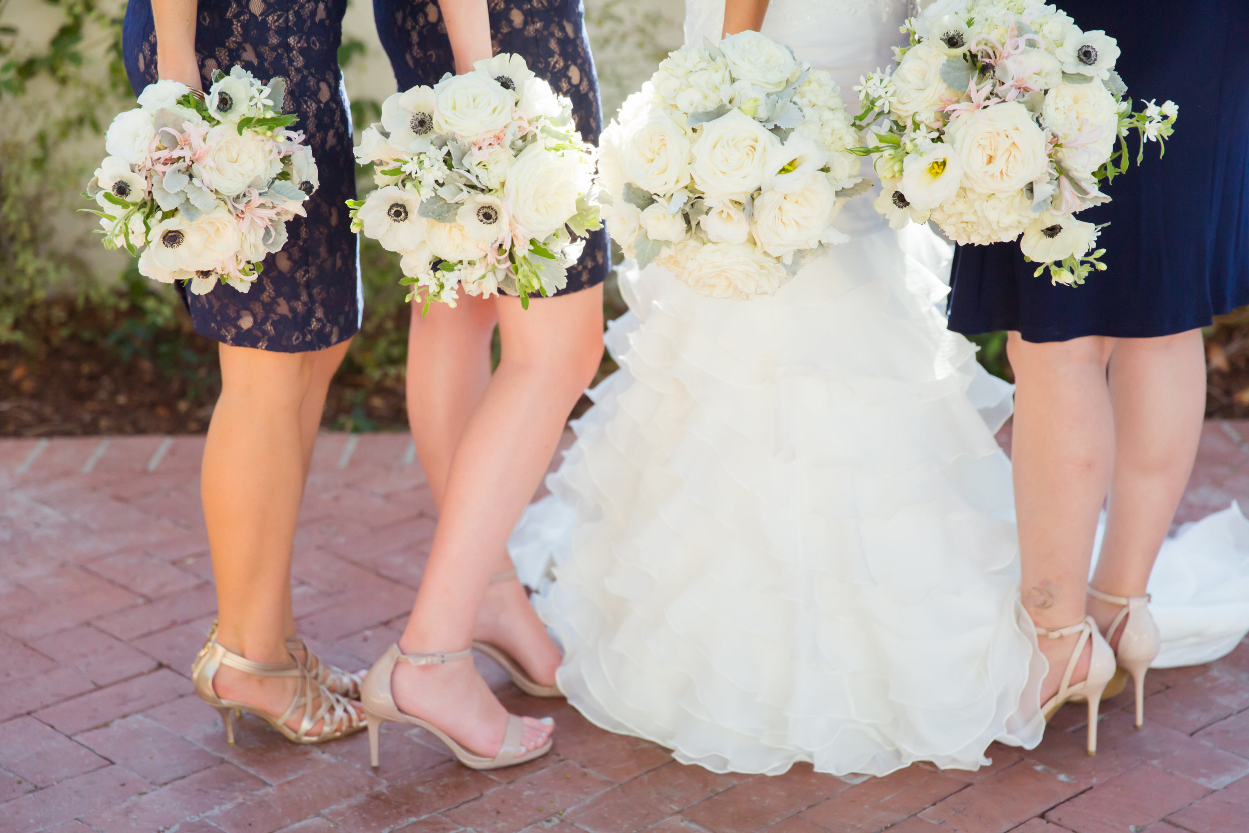 www.santabarbarawedding.com | Santa Barbara Club | Jessica Fairchild Photography | Bridesmaid Bouquets | Ella & Louie