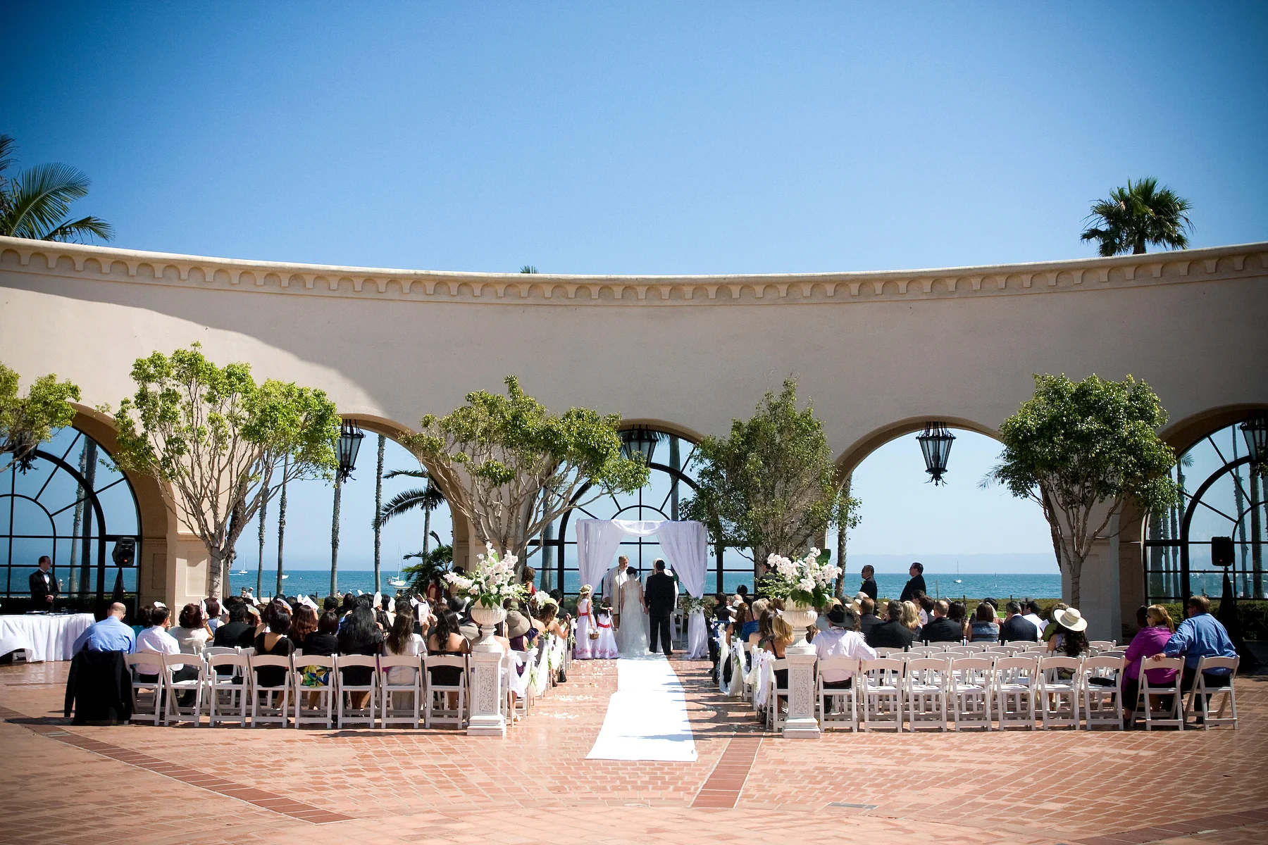 www.santabarbarawedding.com | Hilton Santa Barbara Beachfront Resort